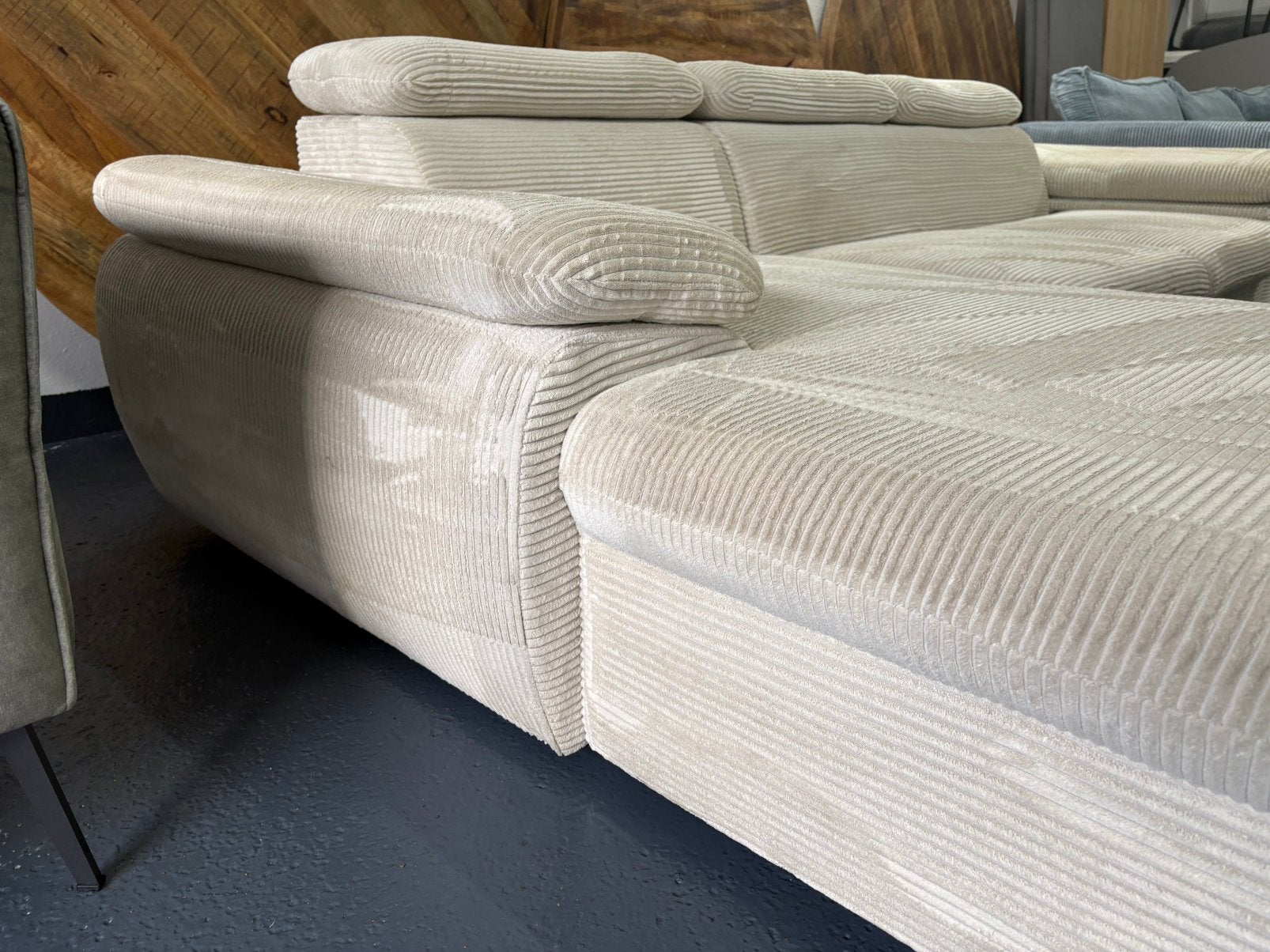 Beige Ribstof Hoekbank, Ophalen, Zo goed als nieuw, 150 cm of meer, Vierpersoons of meer