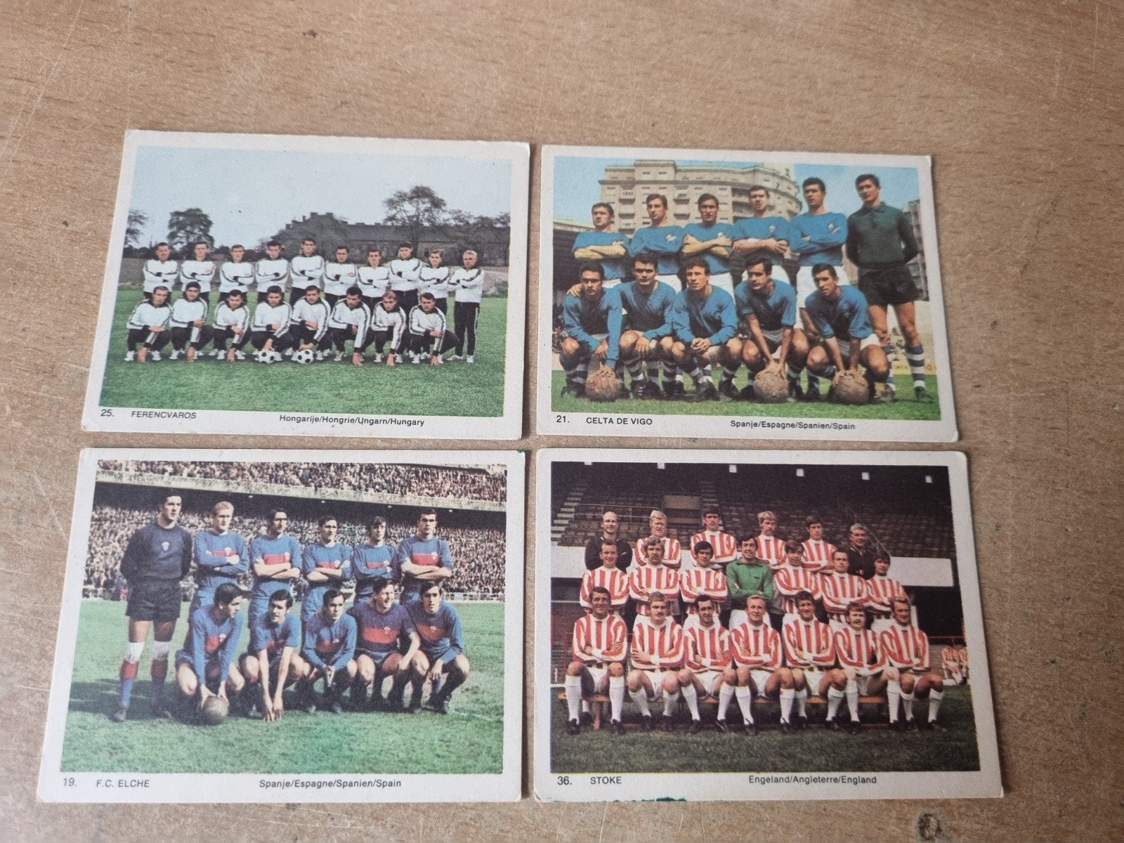 Voetbalplaatjes Monty Benficapuzzel vintage panini like, Verzamelen, Sportartikelen en Voetbal, Ophalen of Verzenden, Gebruikt