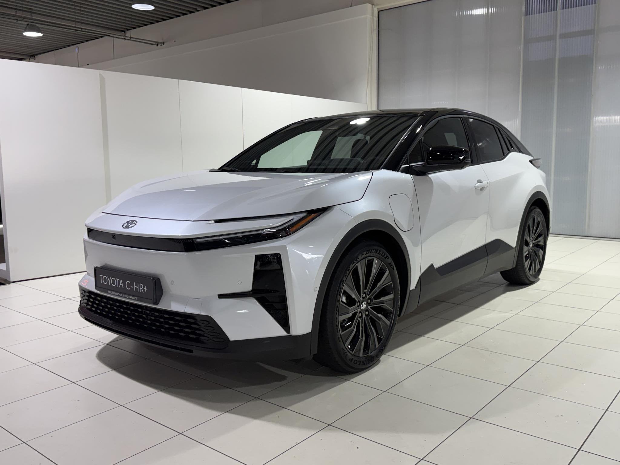 Toyota C-HR+ Executive AWD 77 kWh € 3000 Inruilpremie, Sta, Auto's, Automaat, Dealer onderhouden, Automatische klimaatregeling