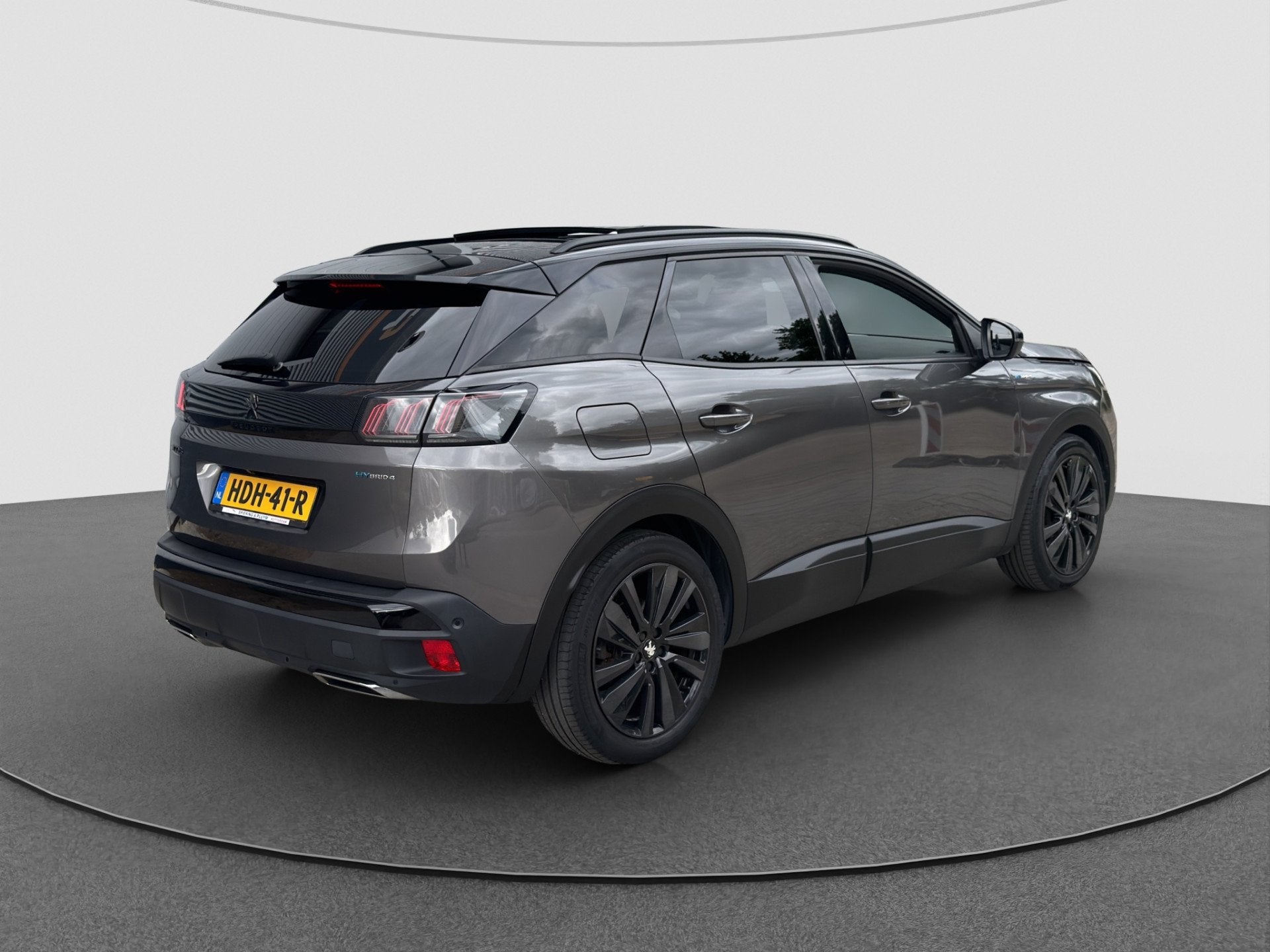 Peugeot 3008 1.6 HYbrid4 300 Blue Lease GT | Pano | Adaptive, Automaat, 4 cilinders, Bedrijf, Vierwielaandrijving