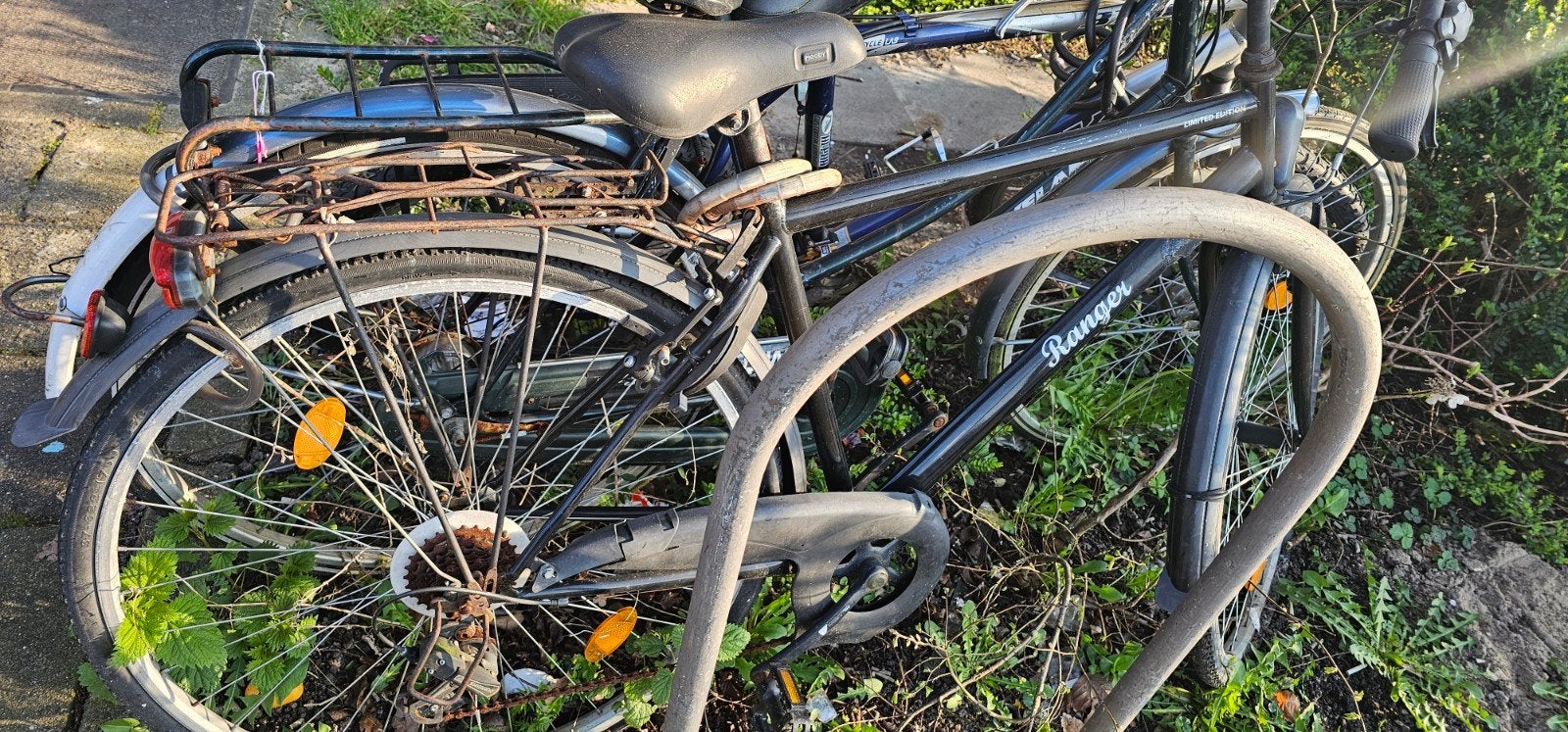 1x gratis oma fiets > Fietsen zie beschrijving, Fietsen en Brommers, Fietsen | Oldtimers, Ophalen
