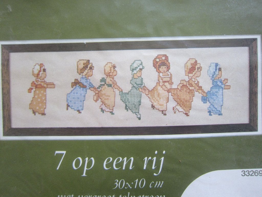 borduurpatronen KINDEREN KINDERKAMER wanddecoratie, Ophalen of Verzenden, Zo goed als nieuw, Handborduren, Patroon