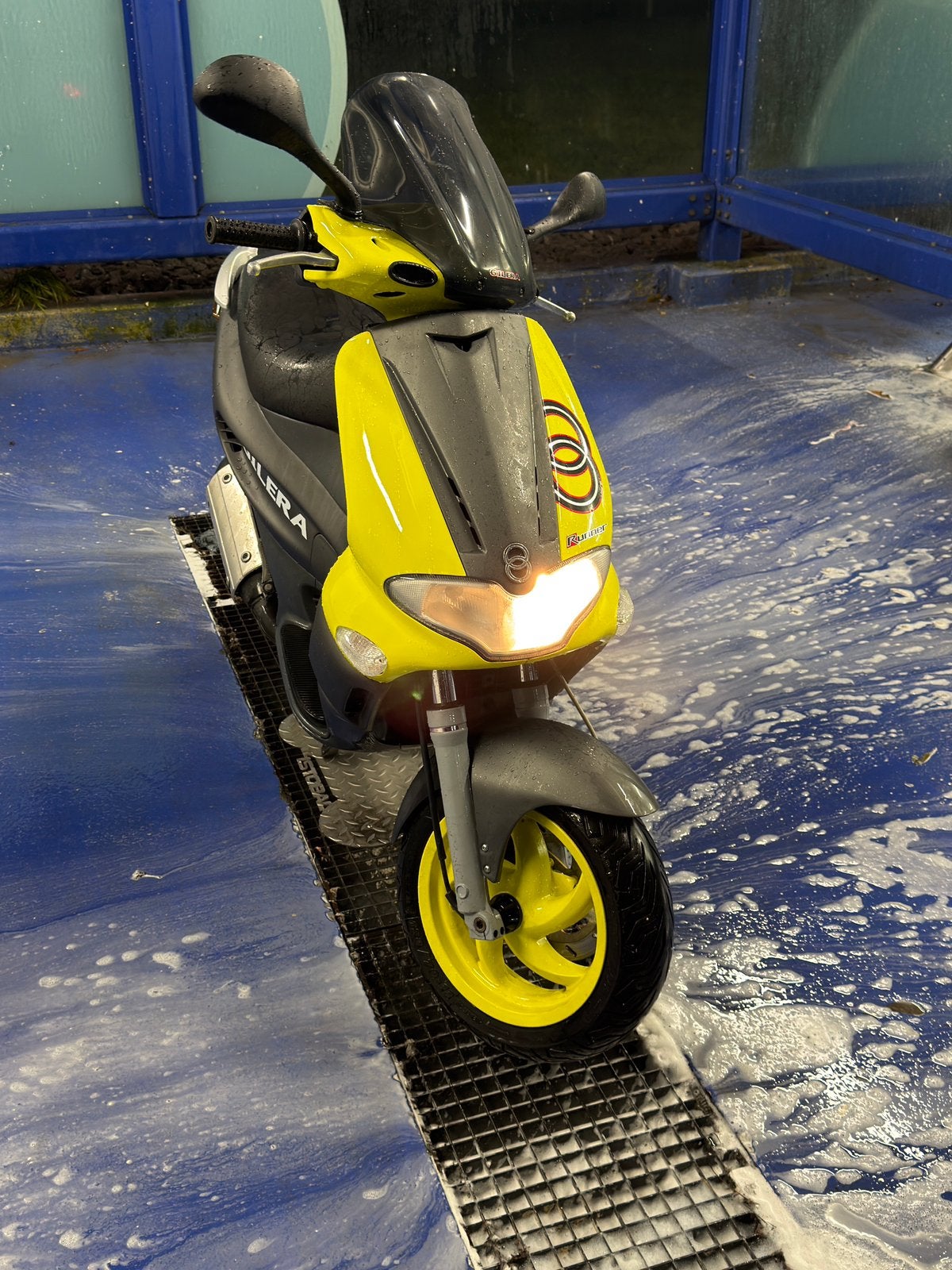 Gilera runner 172 dd/dg, Fietsen en Brommers, Ophalen of Verzenden, Zo goed als nieuw, Tweetakt, Overige modellen