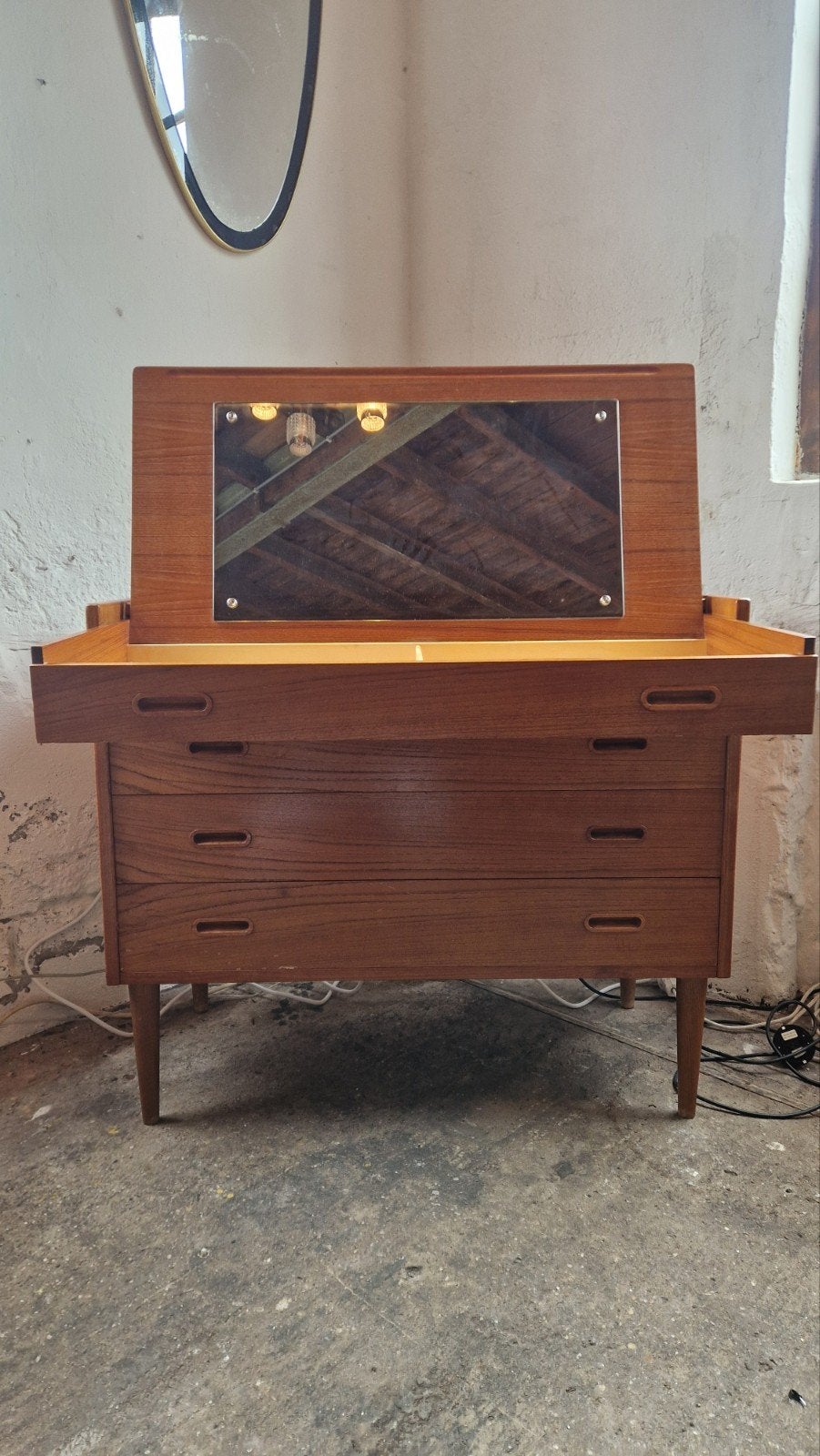 Deens design ladekast en kaptafel in één met spiegel, Gebruikt, Minder dan 100 cm, Deens design, Hout