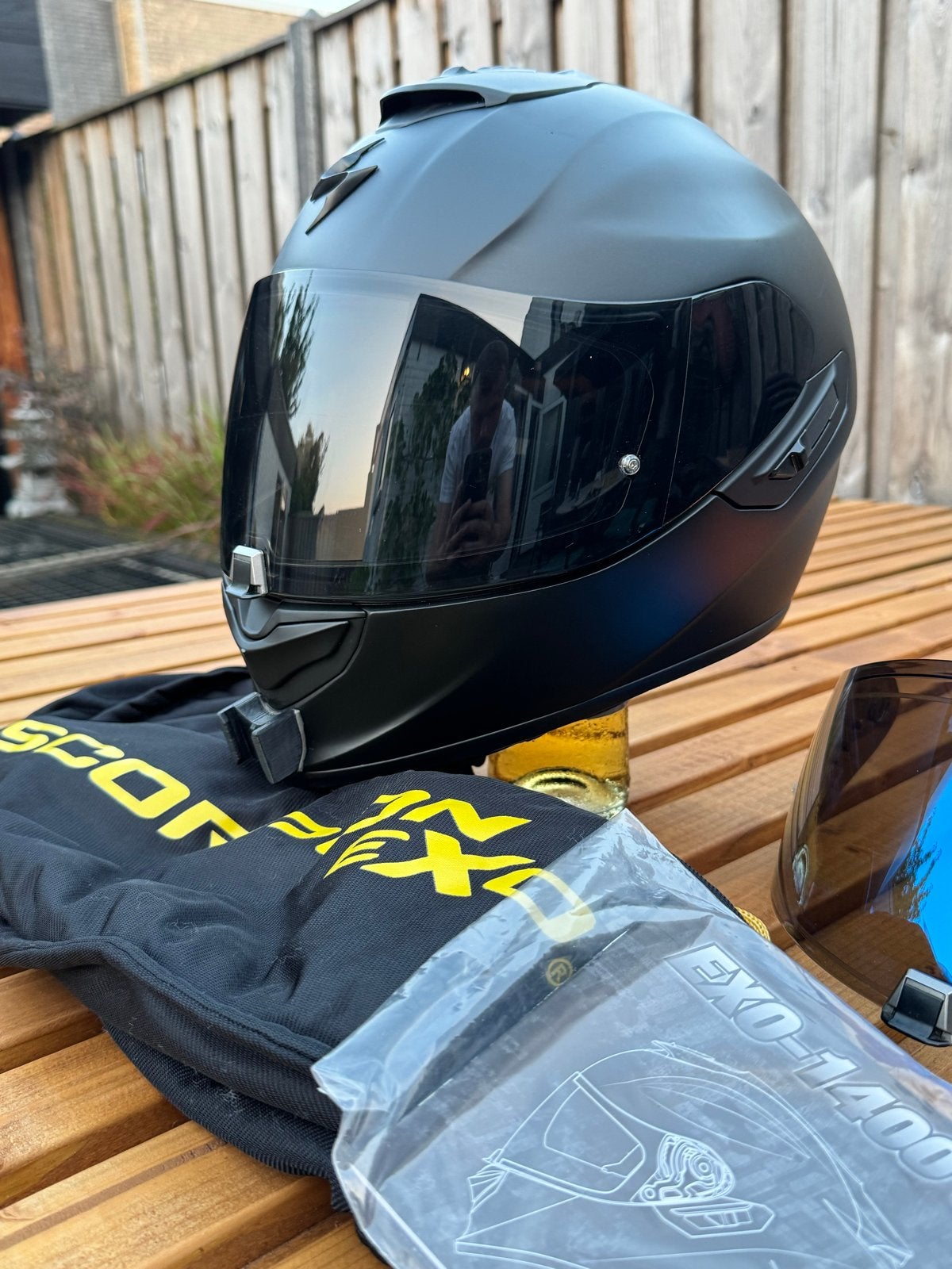 Scorpion EXO-1400 EVO AIR SOLID met 5 vizieren, Motoren, Overige merken, Dames, Ophalen of Verzenden, Integraalhelm