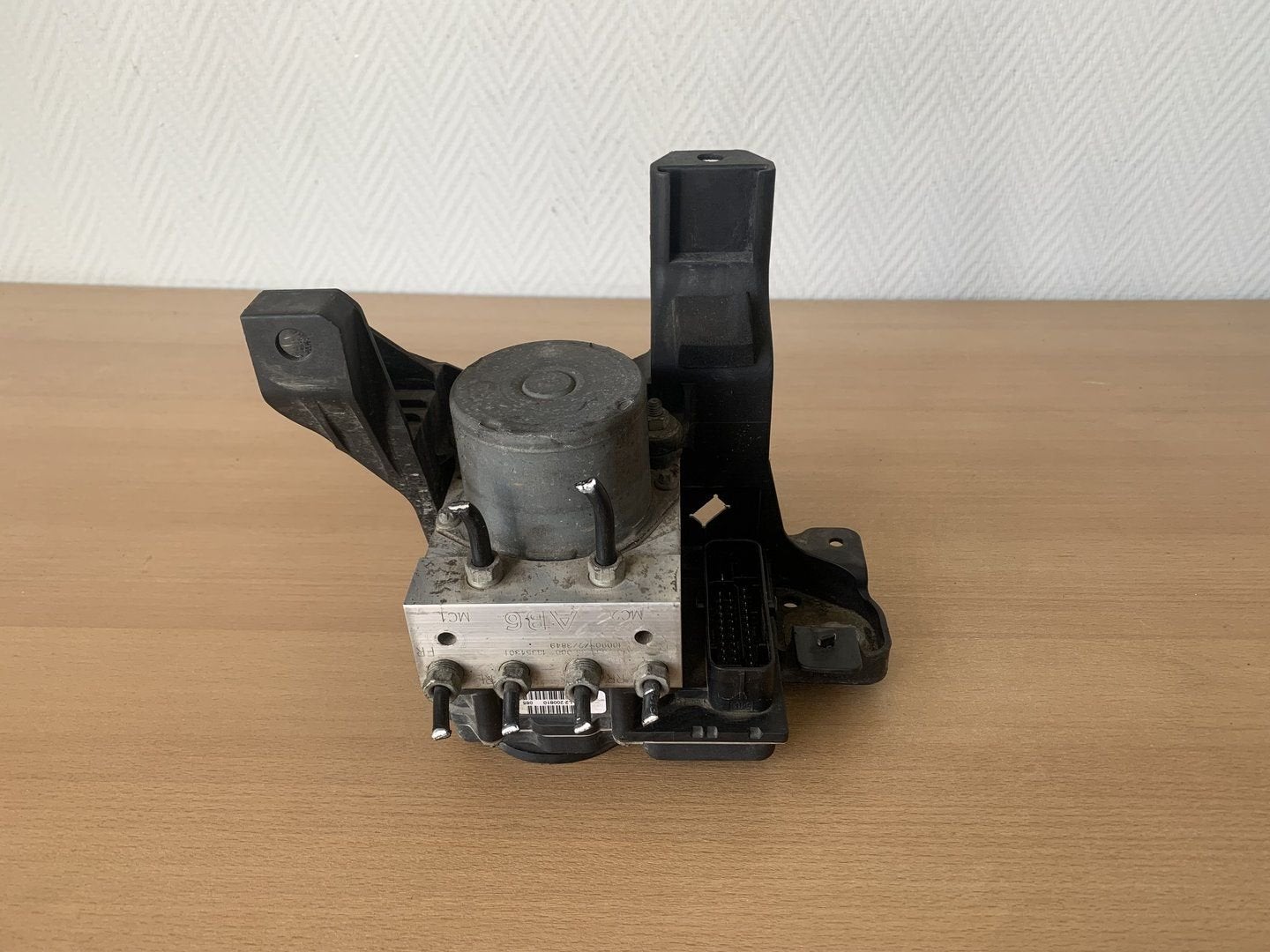 abs pomp opel meriva B 2010 tot 2017 AB6 13354301 0265238000, Gebruikt, -, -, Opel
