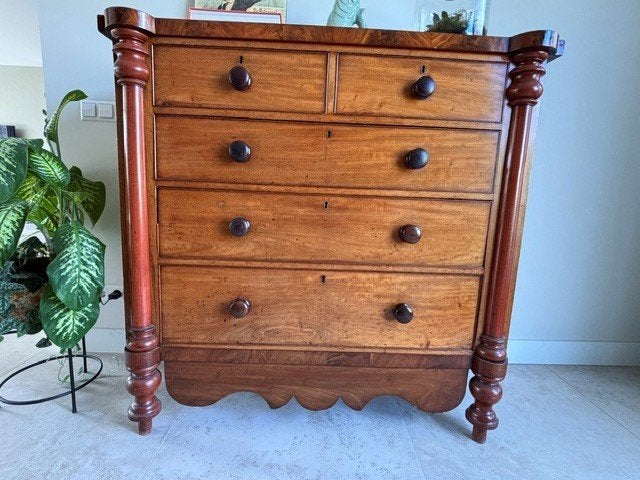 Ladenkast Antiek , mahonie met 5 laden 127 x 50/54 x 125, Ophalen