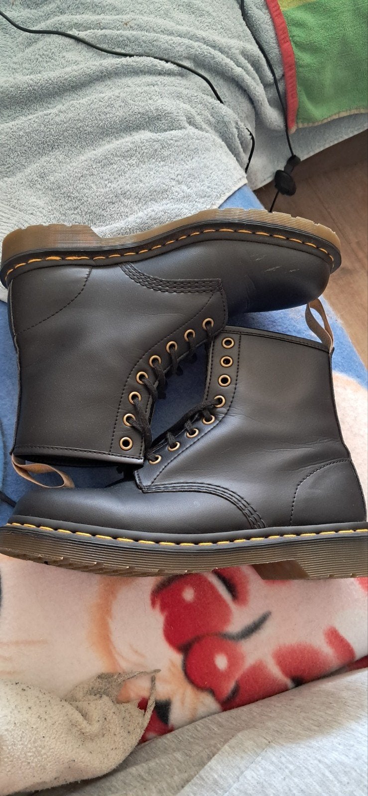 Dr. Martens Vegan 1460 Laarzen Zwart - Zo goed als nieuw, Zwart, Lage of Enkellaarzen, Dr martens, Ophalen of Verzenden