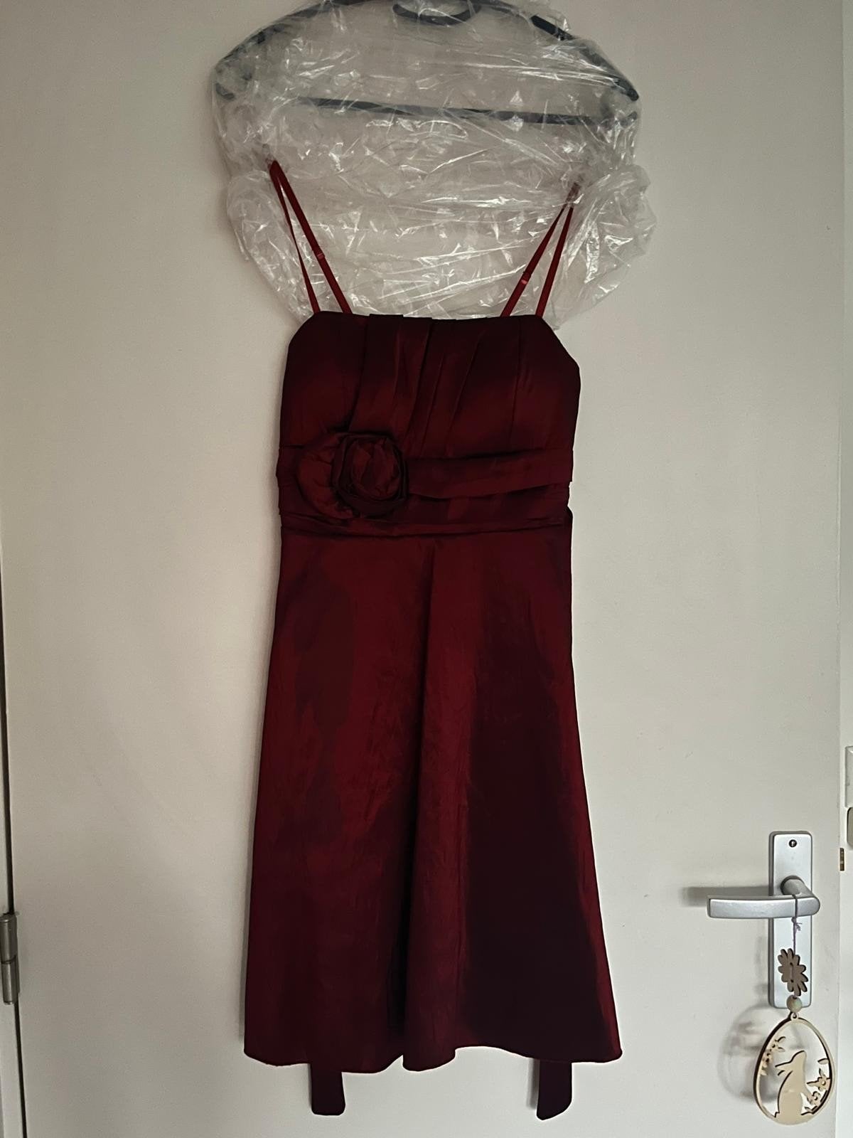 Elegante rode galajurk, maat XS, Ophalen of Verzenden, Zo goed als nieuw, Maat 34 (XS) of kleiner, Rood