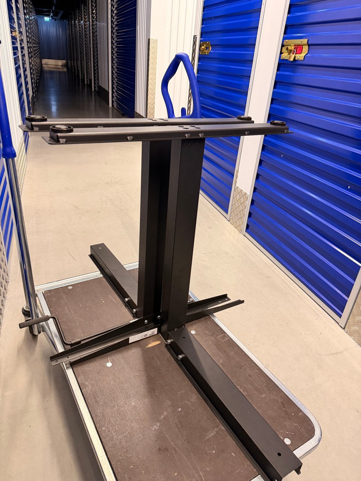 IKEA zit-sta bureau, Zit-sta bureau, In hoogte verstelbaar, Ophalen of Verzenden, Zo goed als nieuw