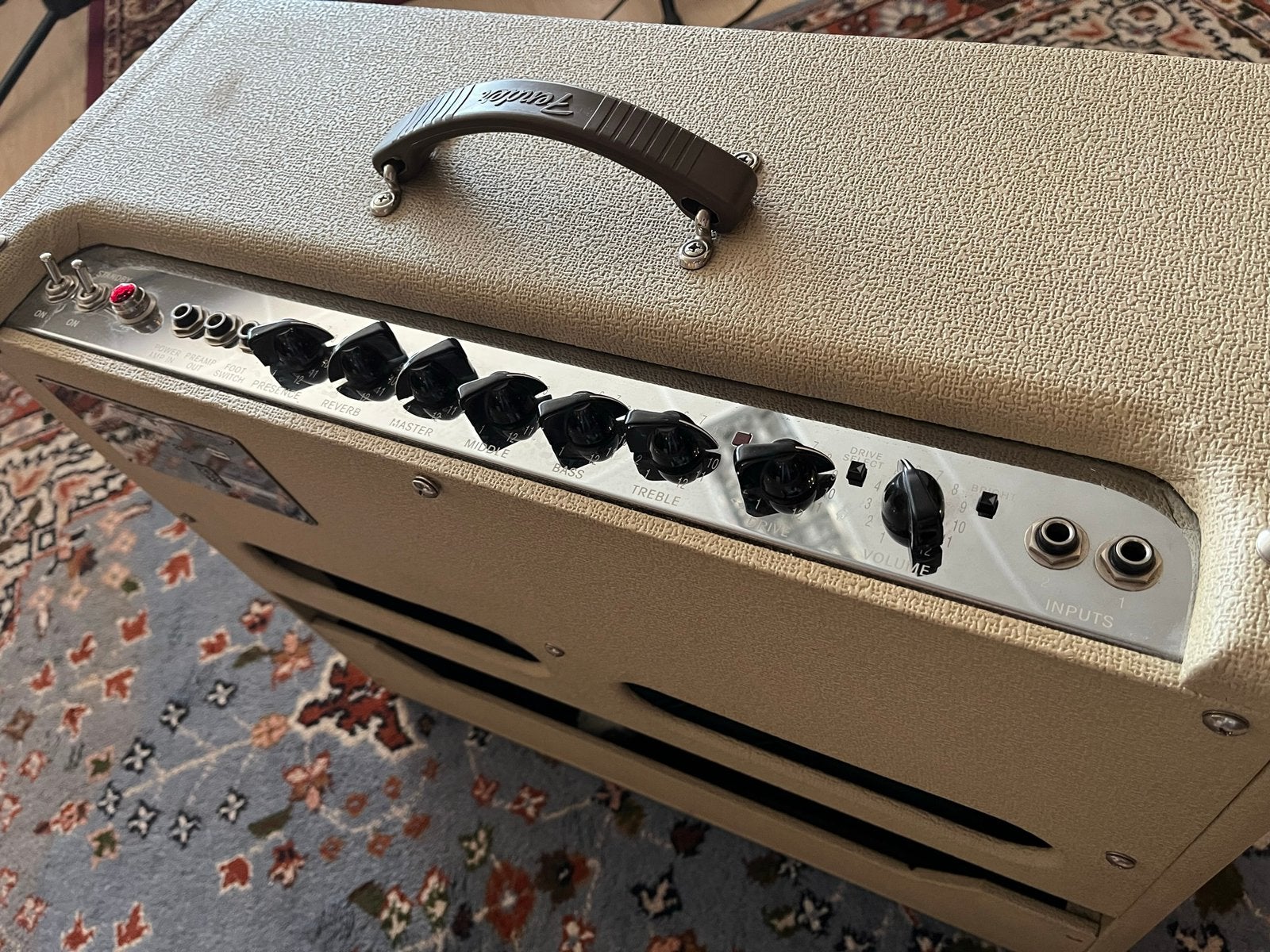 Fender Blues Deville 2x12 blonde tolex, Ophalen, Zo goed als nieuw, 50 tot 100 watt