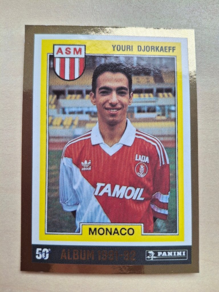 Panini Foot 2025 Legend Djorkaeff, Ophalen of Verzenden, Nieuw, Buitenlandse clubs, Poster, Plaatje of Sticker
