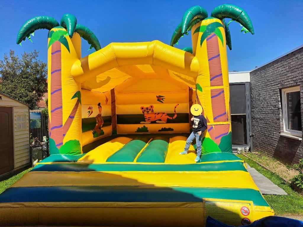 Springkussen jungle huren 4x5 meter, Ophalen, Zo goed als nieuw, Verjaardag