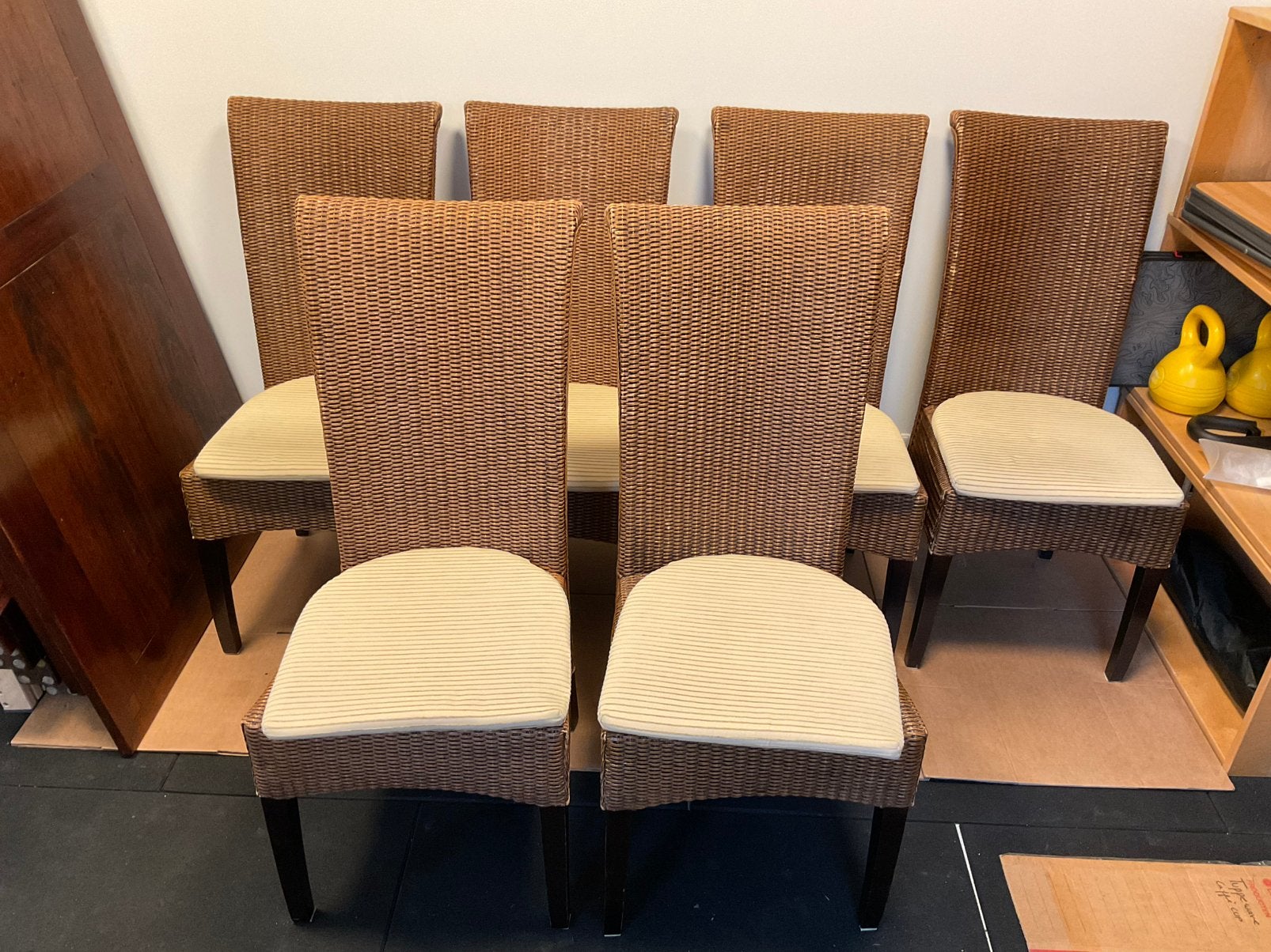 6 Lloyd Loom eetkamerstoelen met kussens, Huis en Inrichting, Ophalen of Verzenden, Gebruikt, Bruin, Vijf, Zes of meer stoelen
