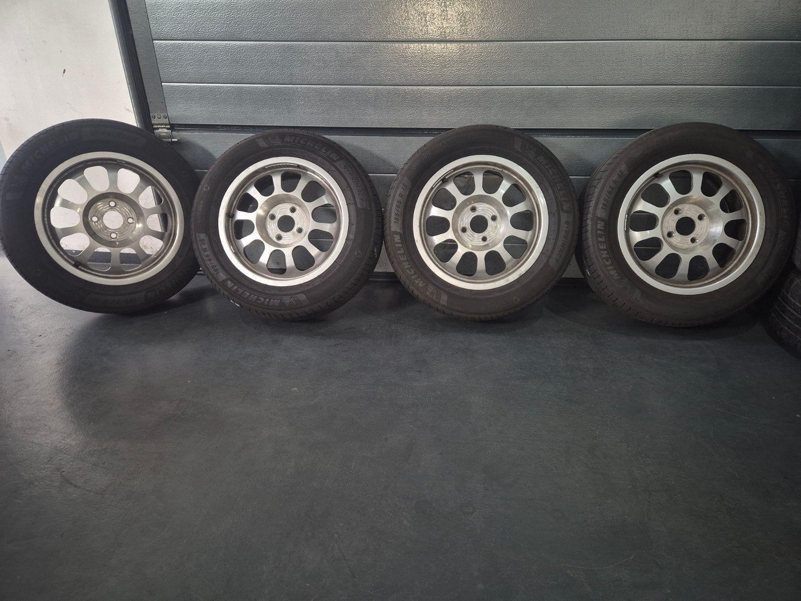 Michelin e-Primacy banden 185-65-15 (2022)5.5-6mm profie, Gebruikt, 15 inch, Banden en Velgen, Personenwagen