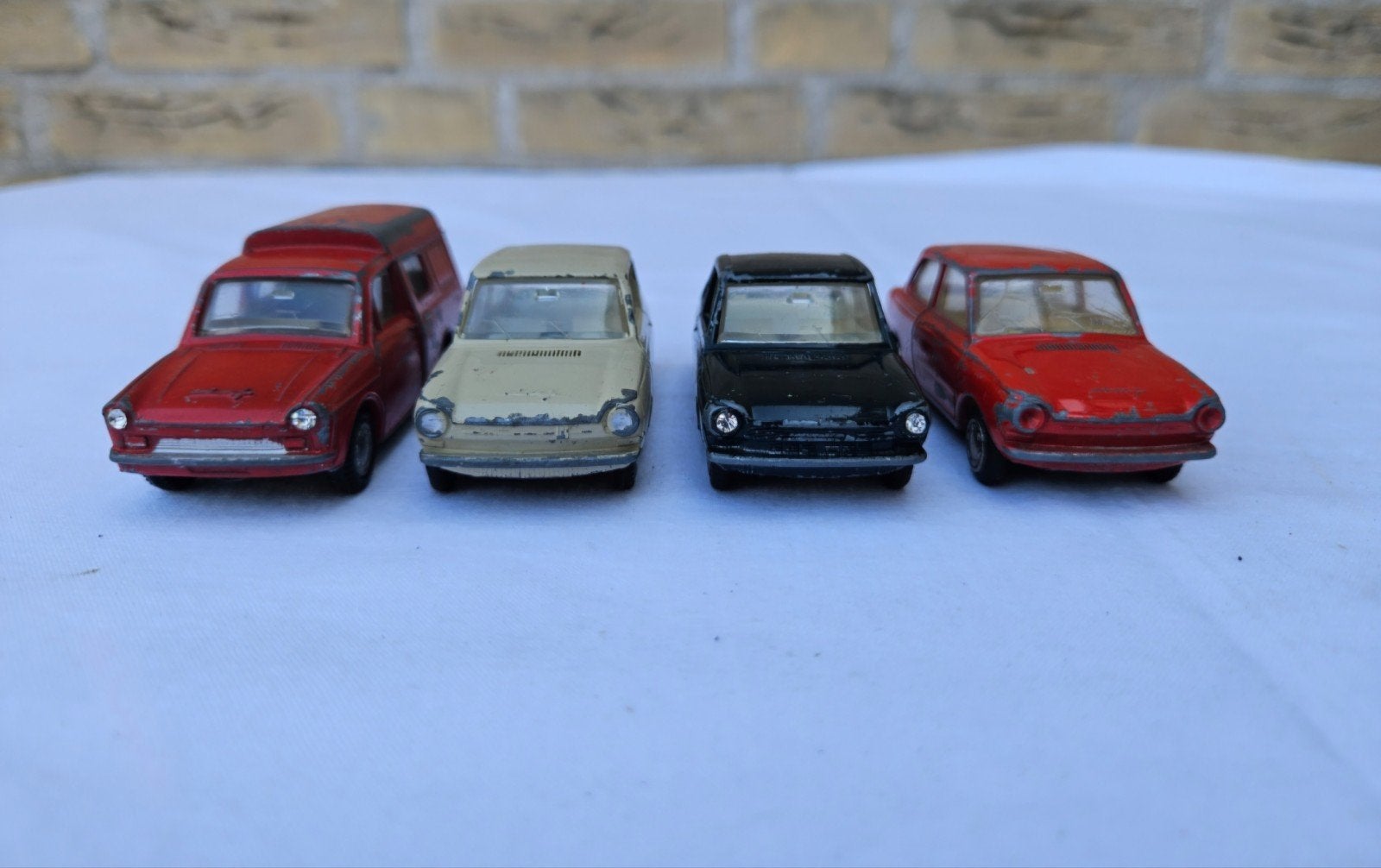 Lion car,  partij van 4 DAF luxe auto's, Hobby en Vrije tijd, Ophalen of Verzenden, Gebruikt, Auto, Lion Toys