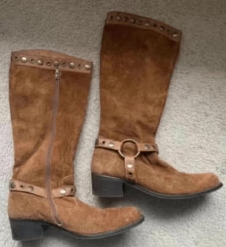Hoge, bruine laarzen, hak 4 cm; Tango; 39; leuke details, Kleding | Dames, Hoge laarzen, Bruin, Ophalen of Verzenden, Zo goed als nieuw