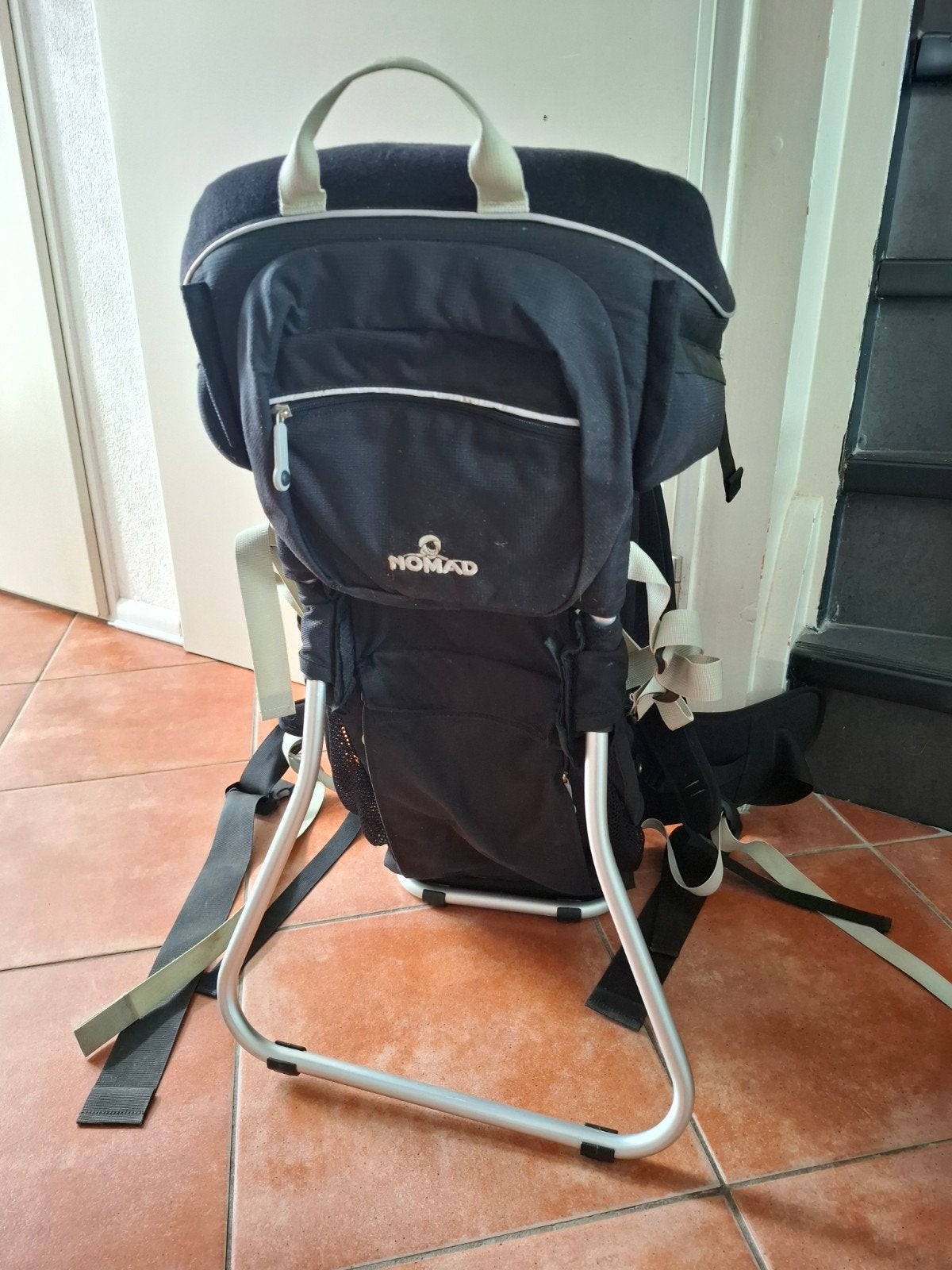 Nomad rugdrager zwart tot 15 kg hiken wandelen, Kinderen en Baby's, Overige merken, Ophalen of Verzenden, Zo goed als nieuw, Rug