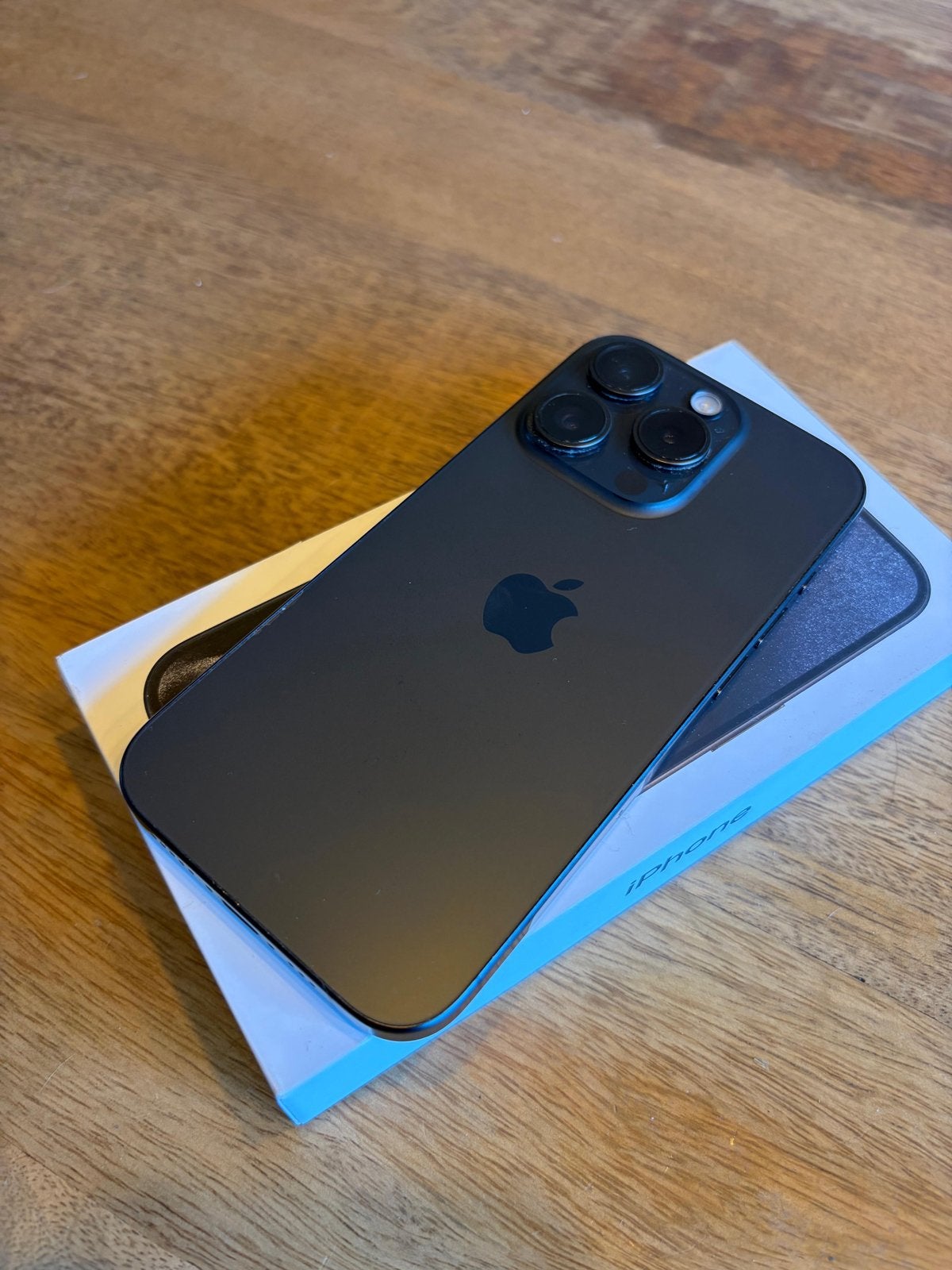iPhone 15 Pro 128GB - Zo goed als nieuw