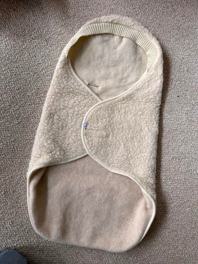 Alwero wikkeldeken Wingy uni beige – 100% wol, Ophalen of Verzenden, Zo goed als nieuw, Minder dan 70 cm, Deken