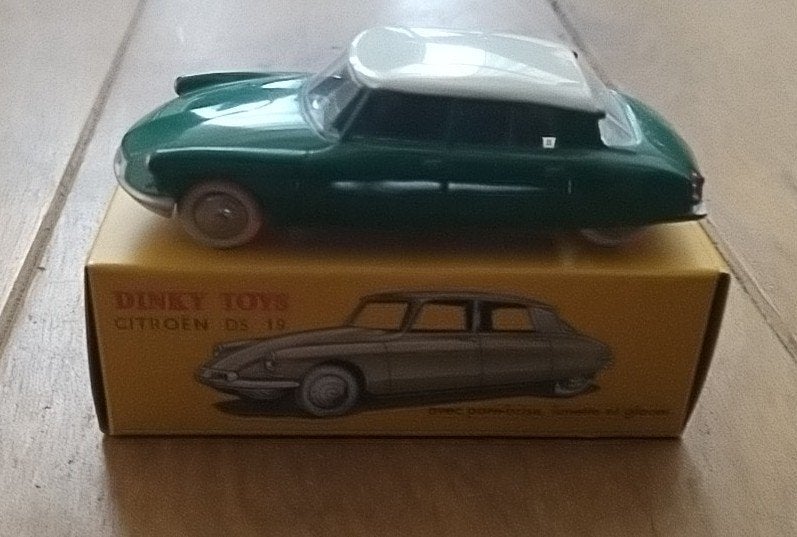Citroen DS Dinky Toys, Hobby en Vrije tijd, Modelauto's | 1:43, Ophalen of Verzenden, Zo goed als nieuw, Auto, Dinky Toys