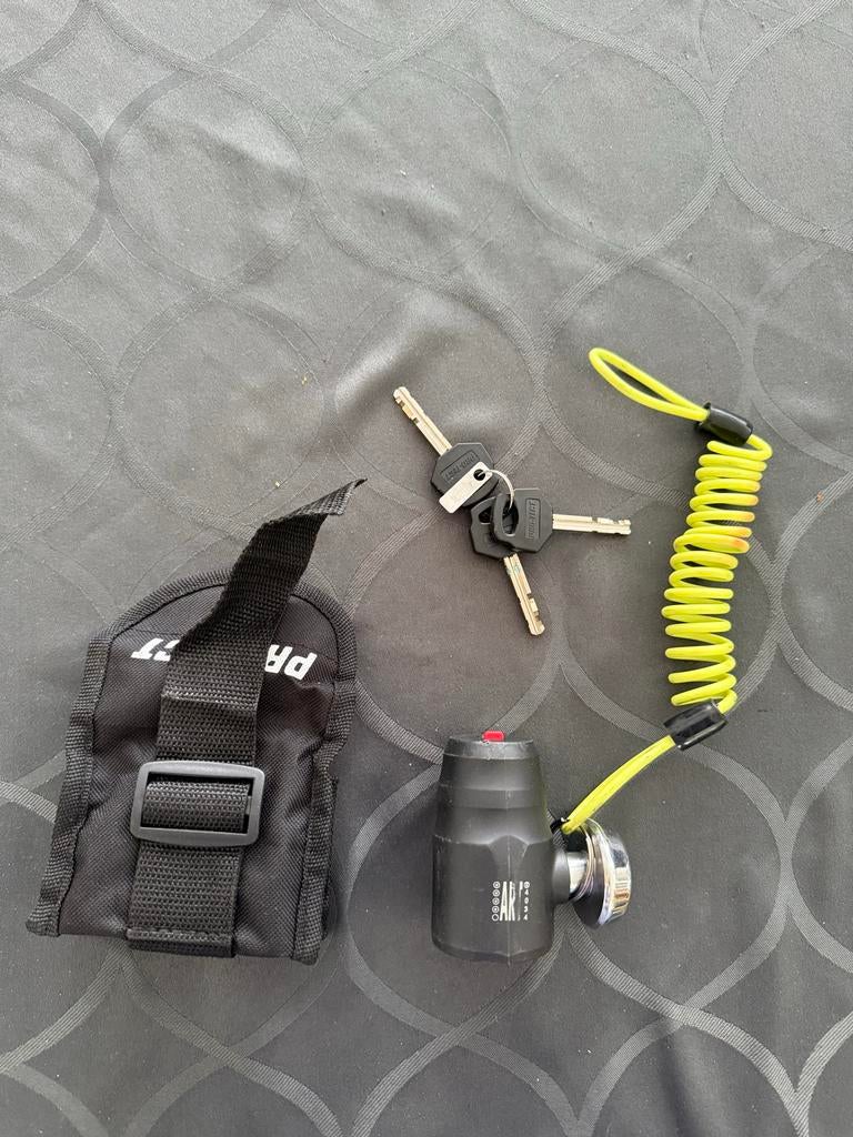 ART 4 Gekeurd Schijfremslot Motor met 3 Sleutels, Motoren, Ophalen of Verzenden, Zo goed als nieuw