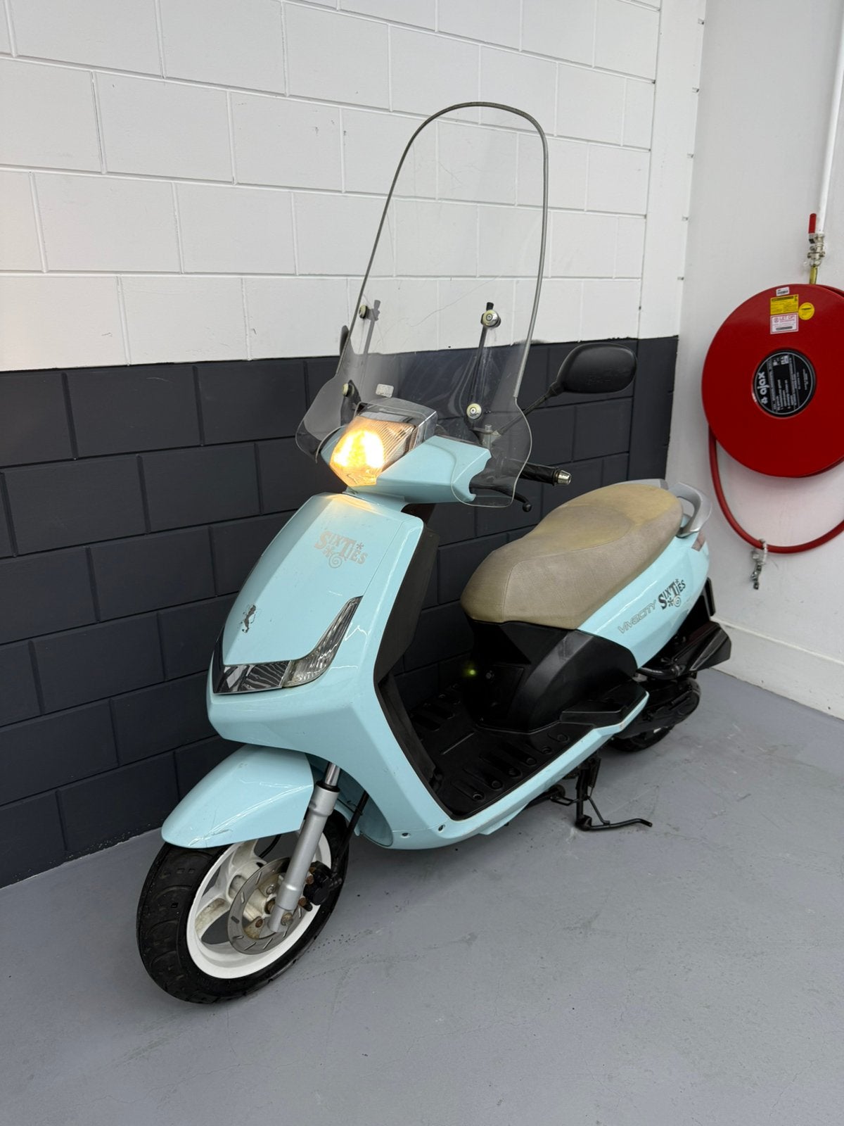 Peugeot Vivacity 2011 4Takt Snorscooter ( Sixties Editie ), Ophalen
