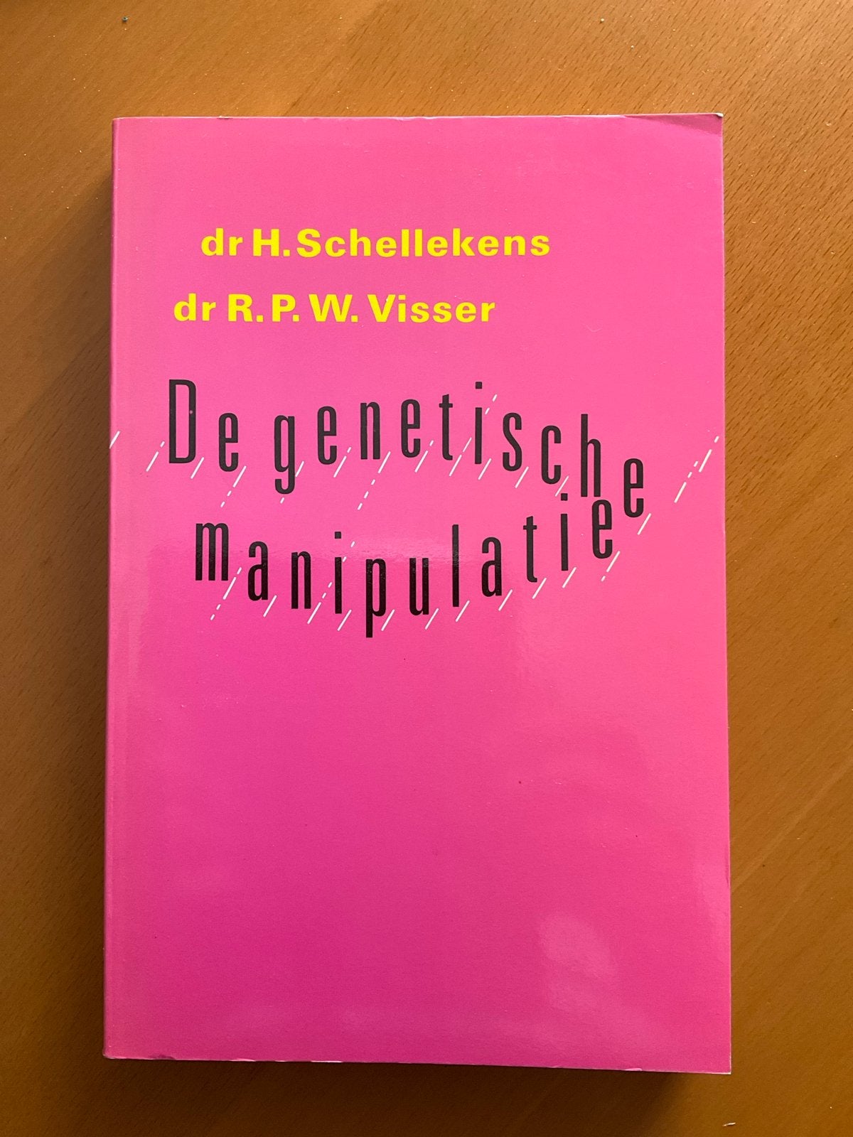 De Genetische Manipulatie - Dr. H. Schellekens & Dr. R.P.W., Gelezen, Overige wetenschappen, Ophalen of Verzenden, Schellekens & Visser