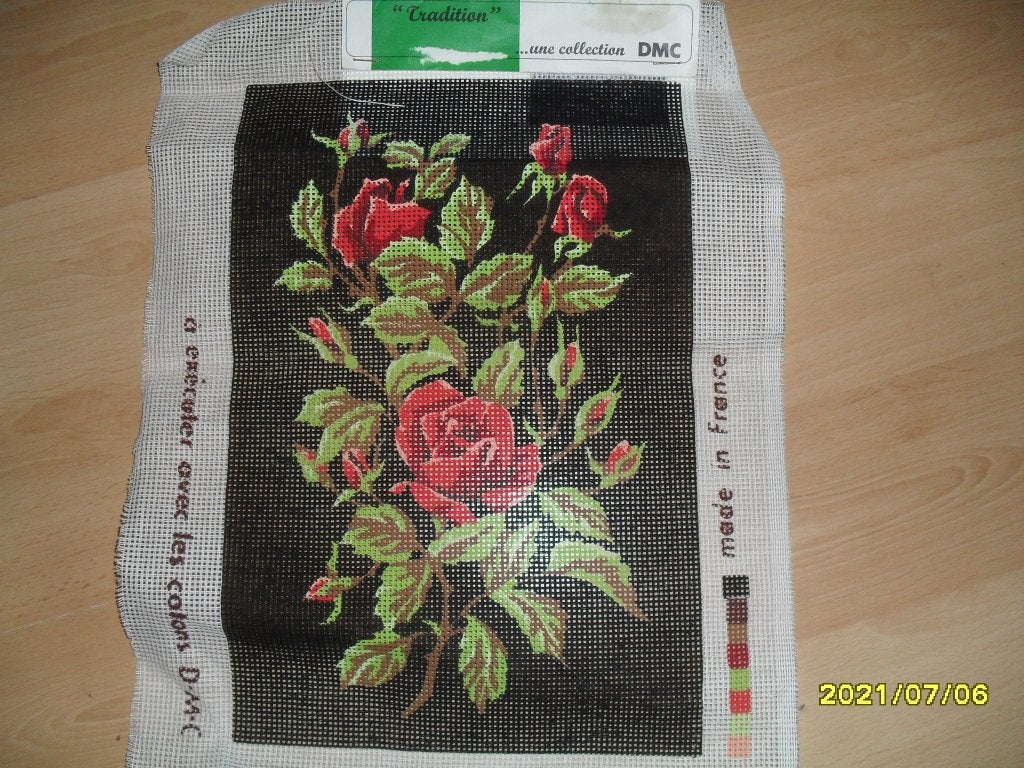 NIEUW voorbedrukt stramien Rozen C 201 van DMC. Ook Garens, Hobby en Vrije tijd, Borduren en Borduurmachines, Ophalen of Verzenden