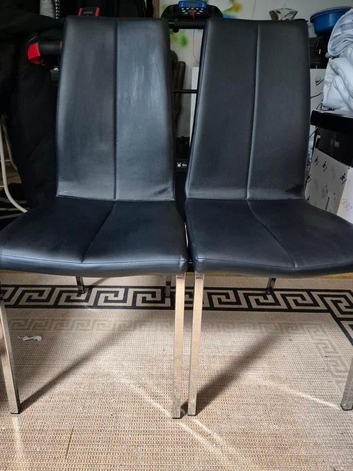 5 eet tafel stoelen., Huis en Inrichting, Ophalen of Verzenden, Zo goed als nieuw, Zwart, Leer