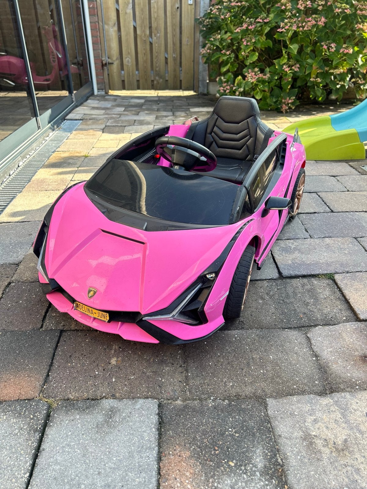 Lamborghini Sian | Elektrische kinderauto roze, Gebruikt