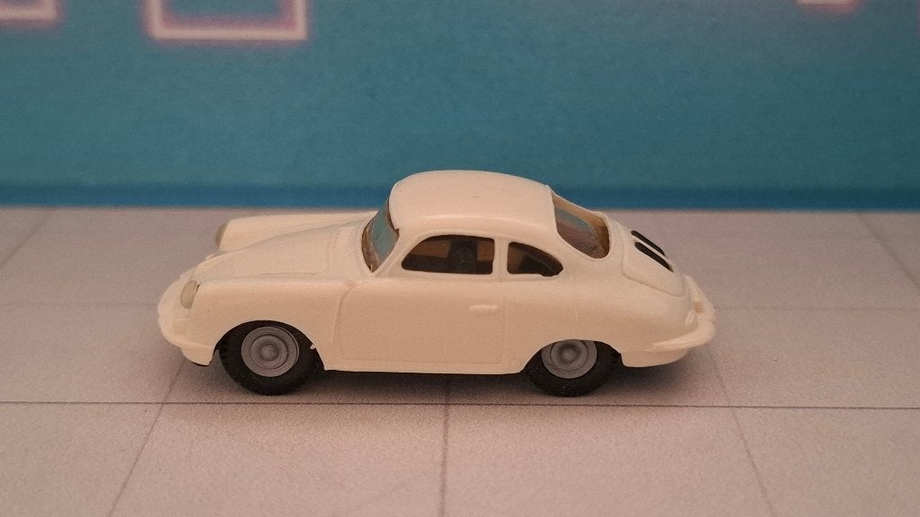 Praliné 1:87 Porsche 356 C Coupé, Ophalen of Verzenden, Gebruikt, Auto, Overige merken