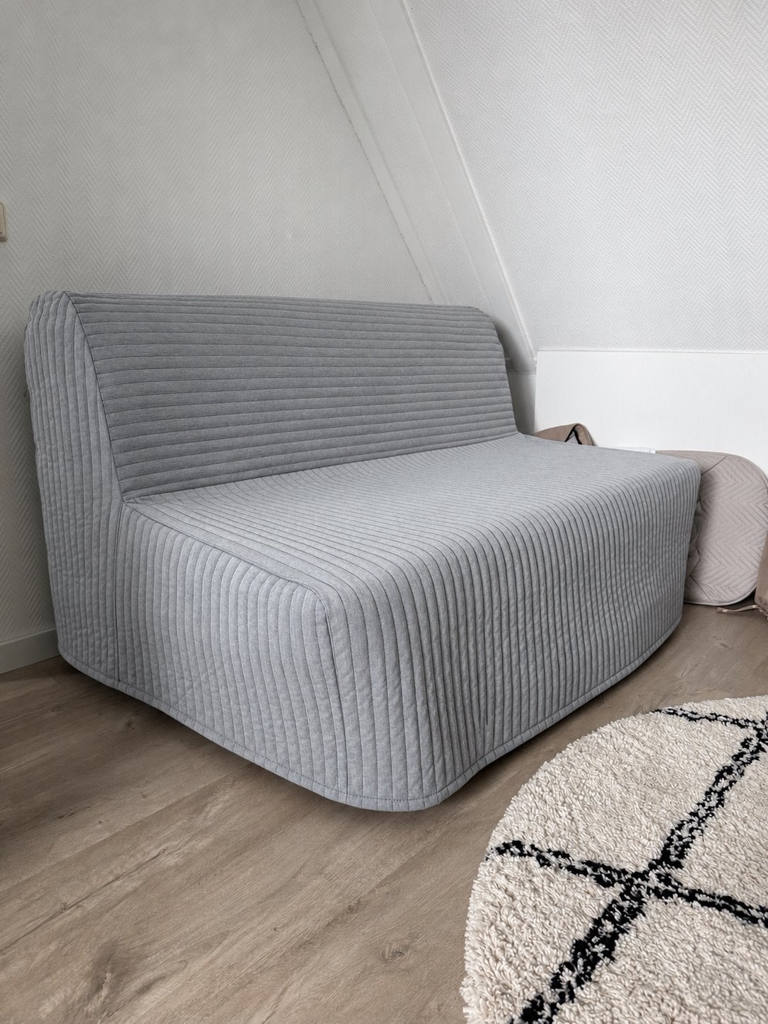 Als nieuw: Ikea Lycksele LÖVÅS 2-persoons slaapbank, Huis en Inrichting, Ophalen, Tweepersoons, 140 cm, Zo goed als nieuw