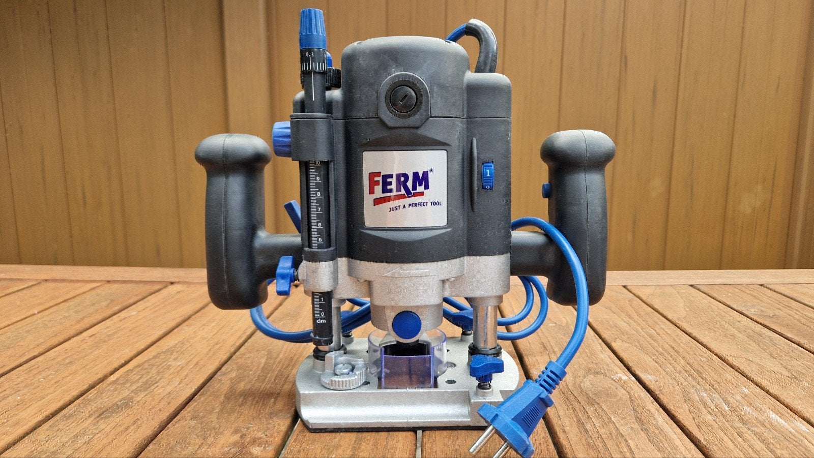 Ferm bovenfrees FBF-1200 met freessetje, Doe-het-zelf en Verbouw, Gereedschap | Freesmachines, Ophalen, Nieuw, Ferm, Bovenfrees