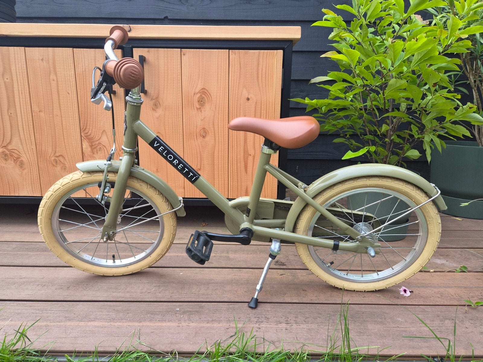Veloretti Maxi Green Moss 16 inch - Zo goed als nieuw, Ophalen