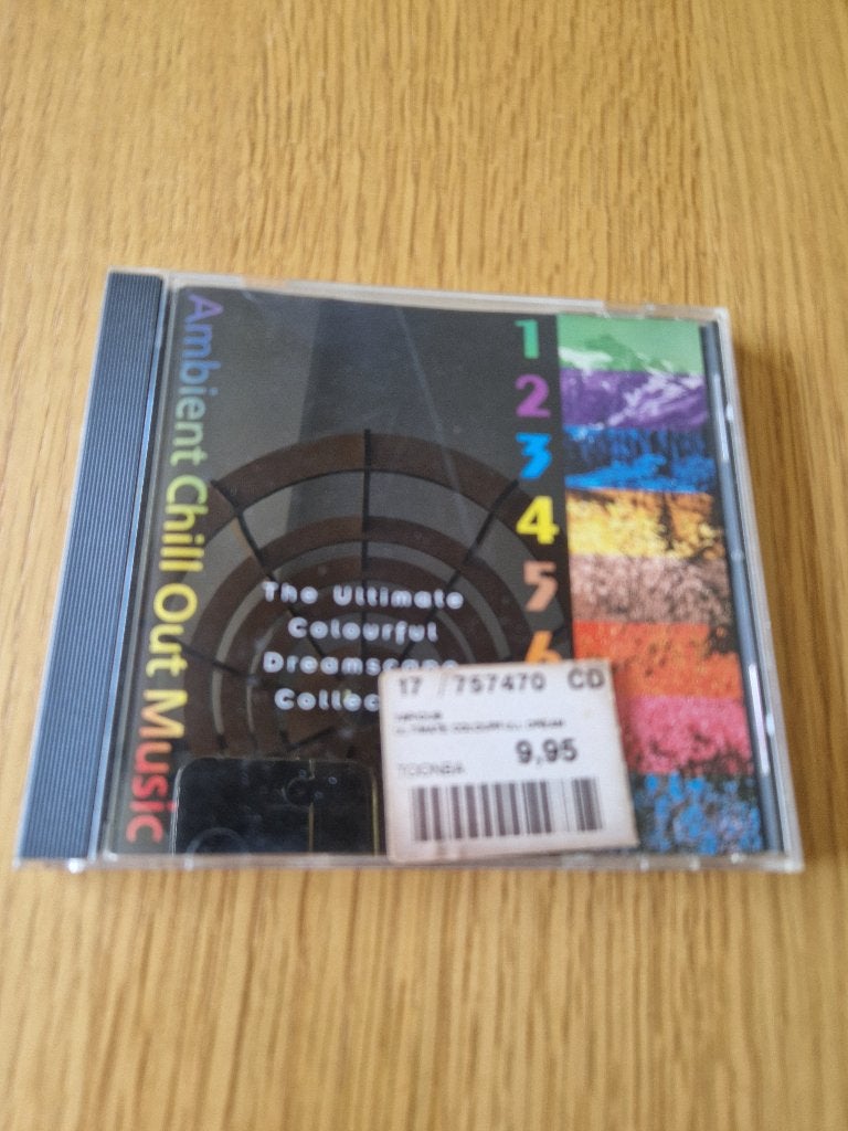 Ambient Chill Out Music: The Ultimate Colourful Dreamscape, Ophalen of Verzenden, Gebruikt, Ambiënt of Lounge