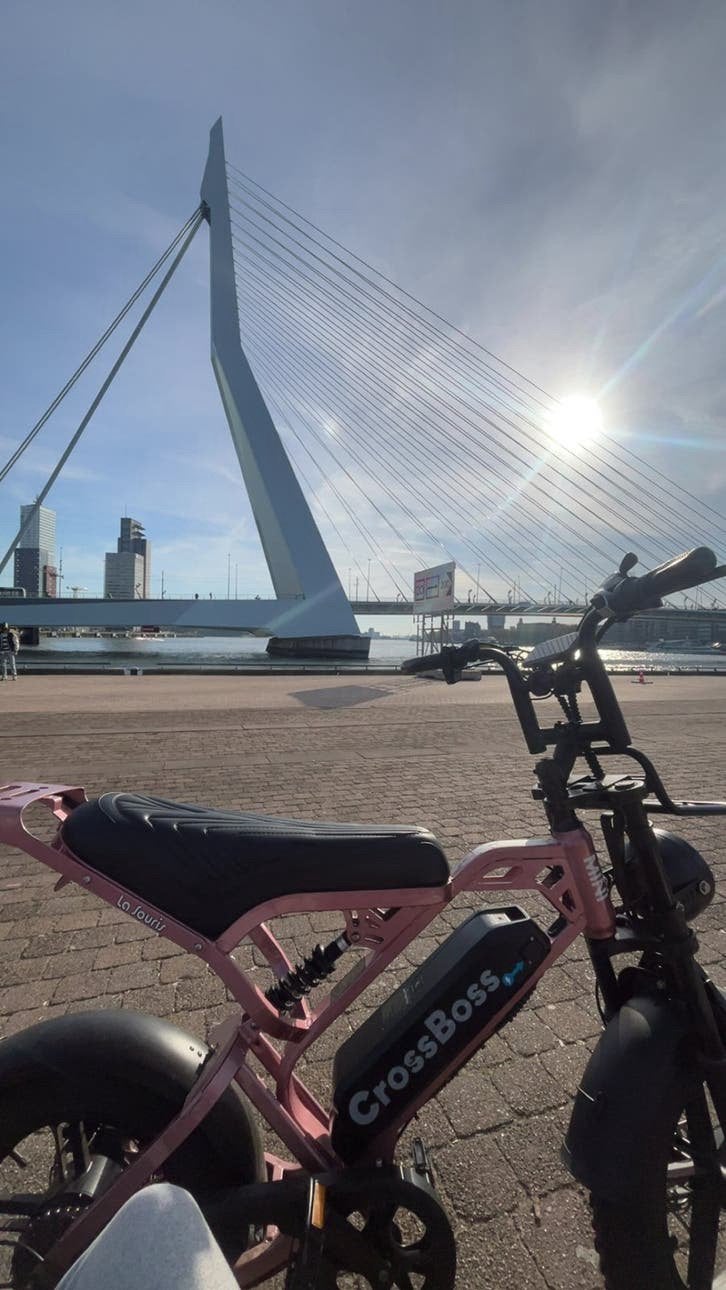 Unieke CrossBoss Mini E-bike - Burnt Roze Fatbike, Fietsen en Brommers, Elektrische fietsen, Gebruikt, Minder dan 47 cm, 50 km per accu of meer