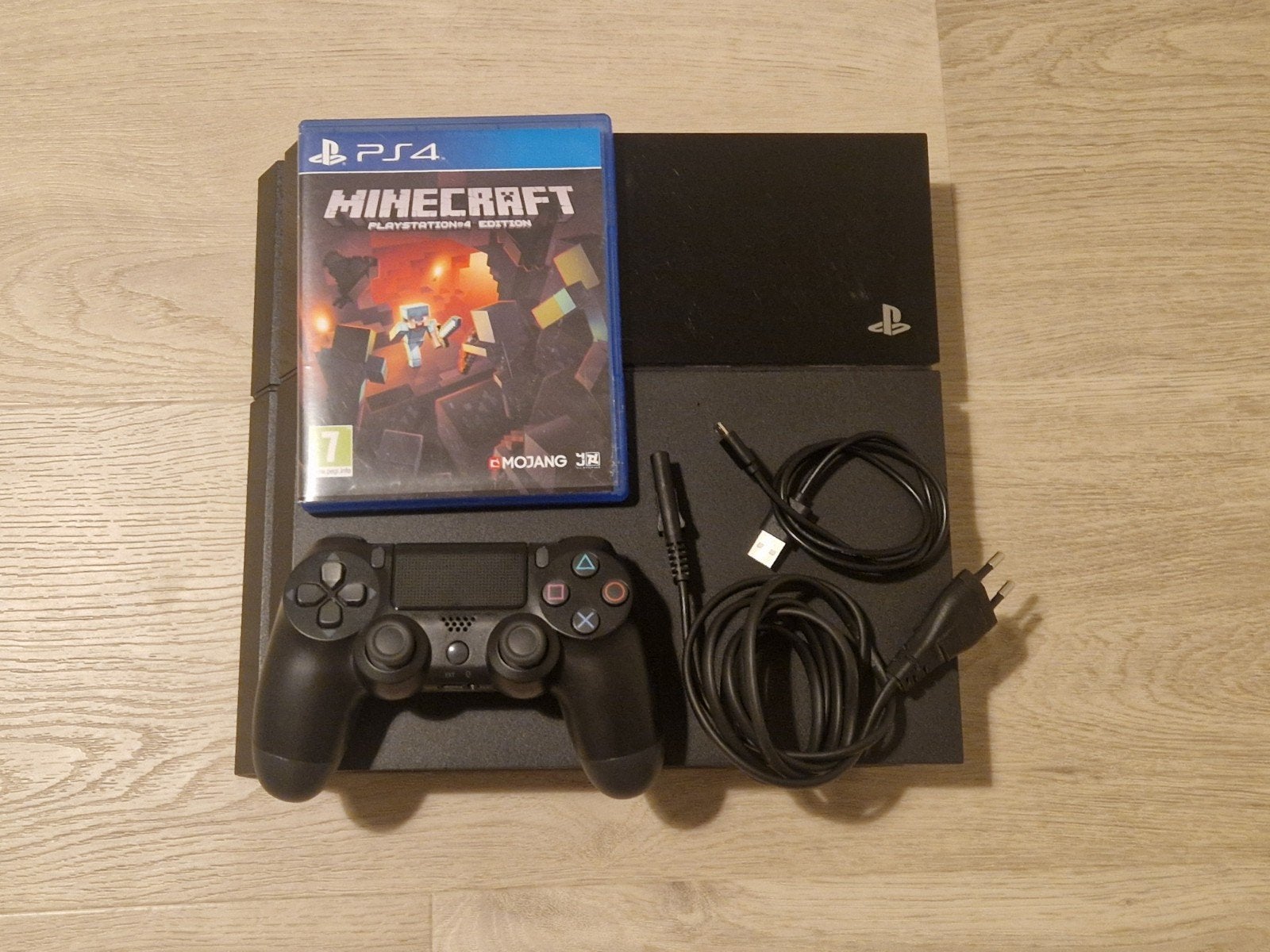 PS4 Fat met controller en Minecraft, Spelcomputers en Games, Ophalen of Verzenden, Met 1 controller, Original, Gebruikt