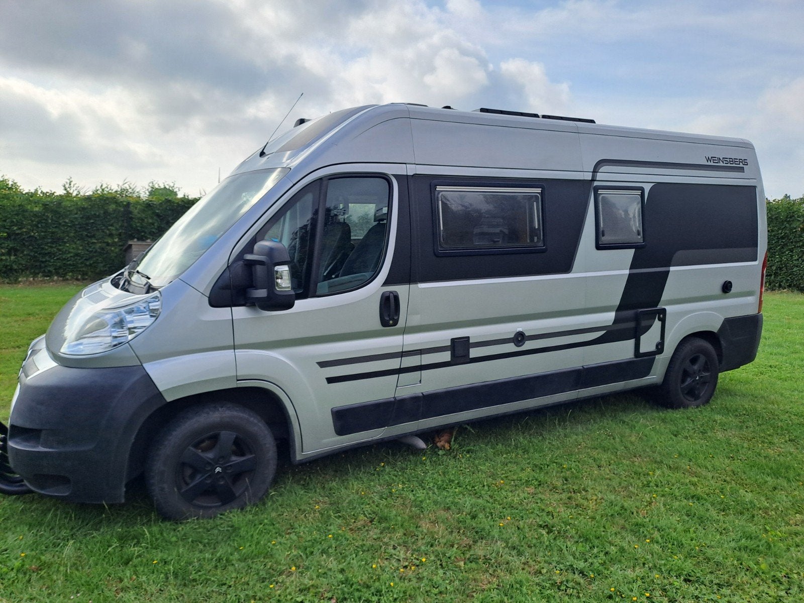 Avontuurlijke camper op zoek naar nieuwe baas, Caravans en Kamperen, Particulier, Buscamper of Camperbus