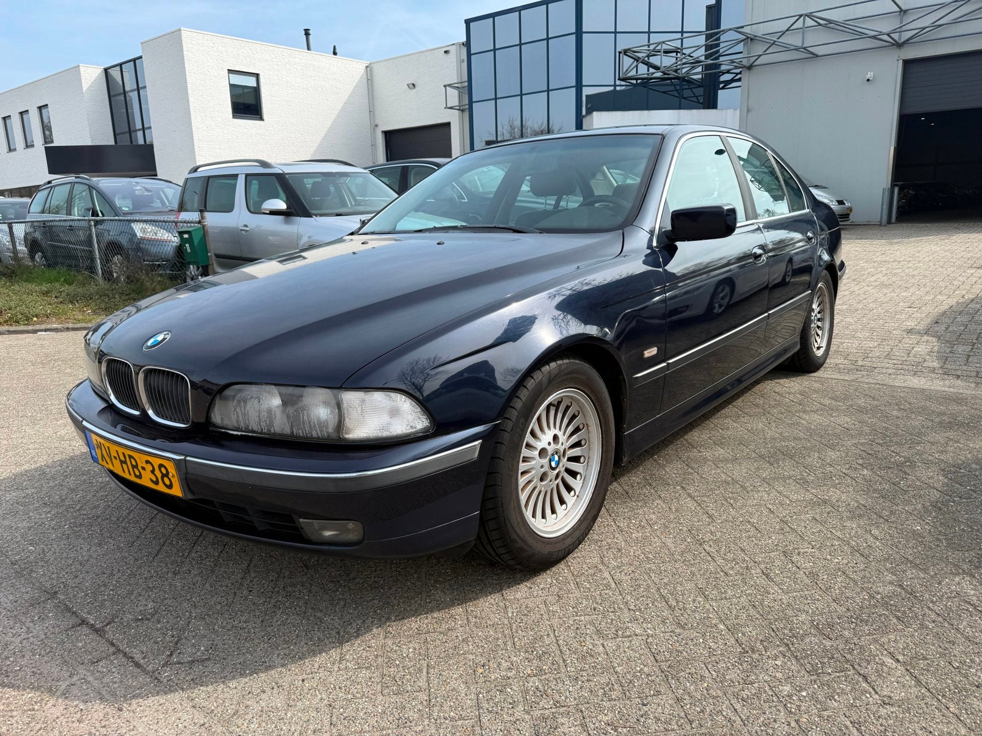 BMW 5-serie 530d Executive inruiler, ook Youngtimer in 2027, Auto's, Achterwielaandrijving, Gebruikt, 2000 kg, Blauw