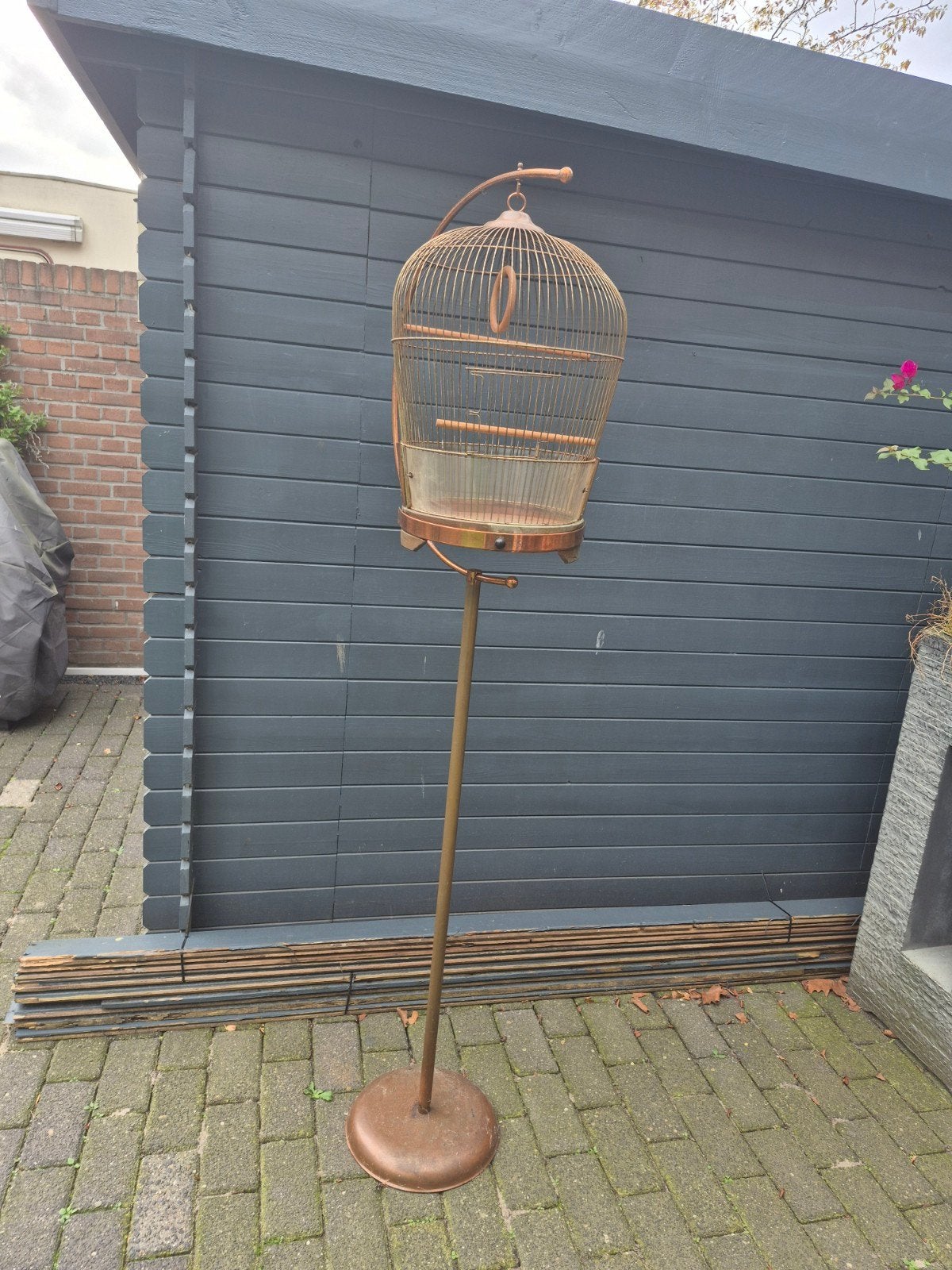 Koperen vogelkooi op standaard 170 cm  vintage uitstraling, Ophalen