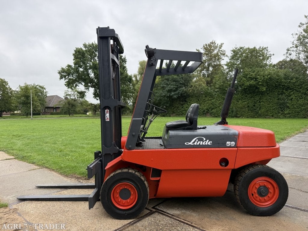 Linde 5 tonner diesel heftruck 6 cilinder DEUTZ luchtgekoeld, Info@vanbeurdenheftrucks.nl, Linde, Diesel, Heftruck