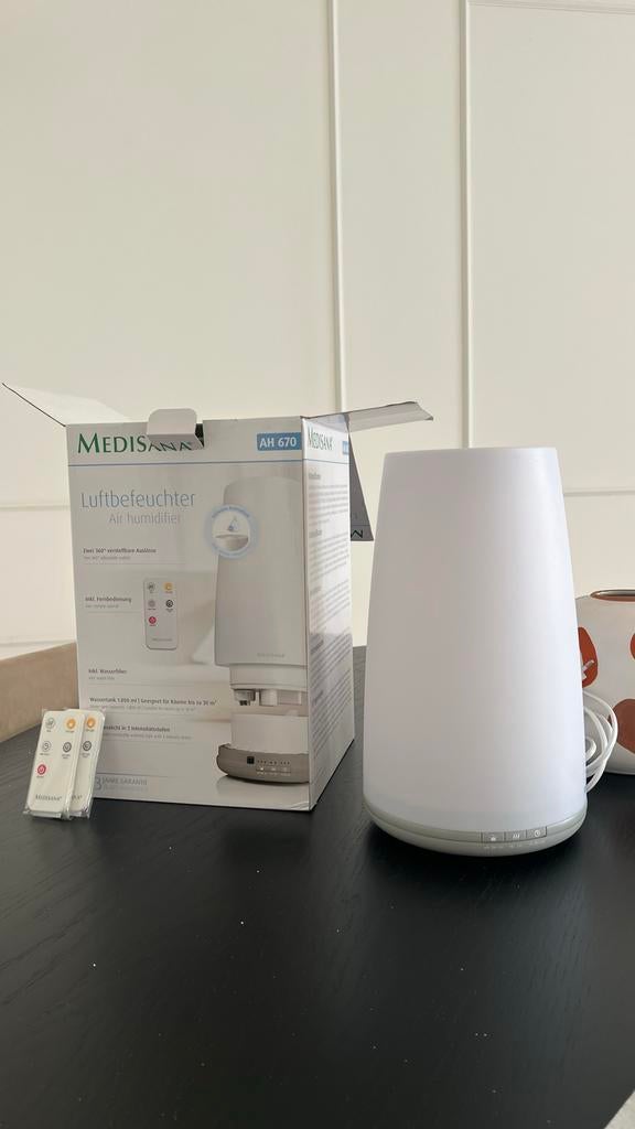 Medisana Aroma Luchtbevochtiger AH 670 met Afstandsbediening, Ophalen, Zo goed als nieuw, Luchtbevochtiger