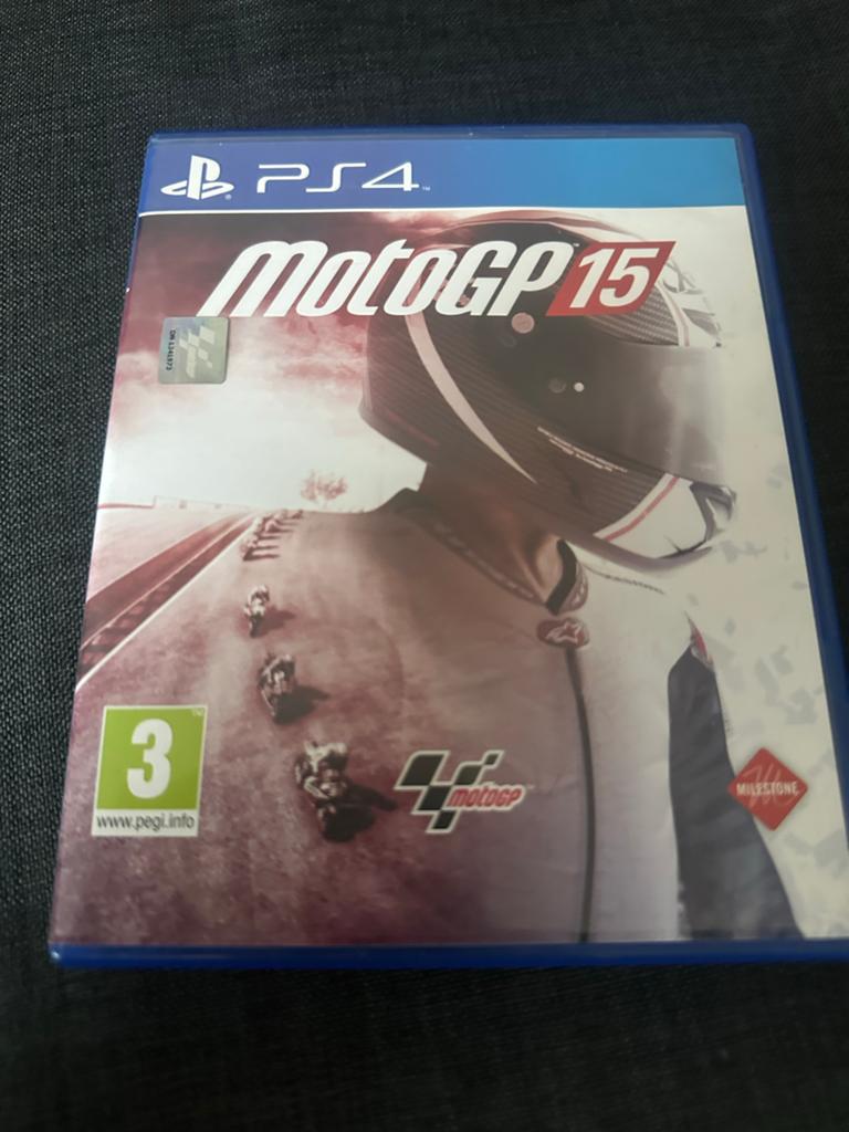 MotoGP 15 PS4 - Racegame voor PlayStation 4, Online, Gebruikt, 1 speler, Racen en Vliegen
