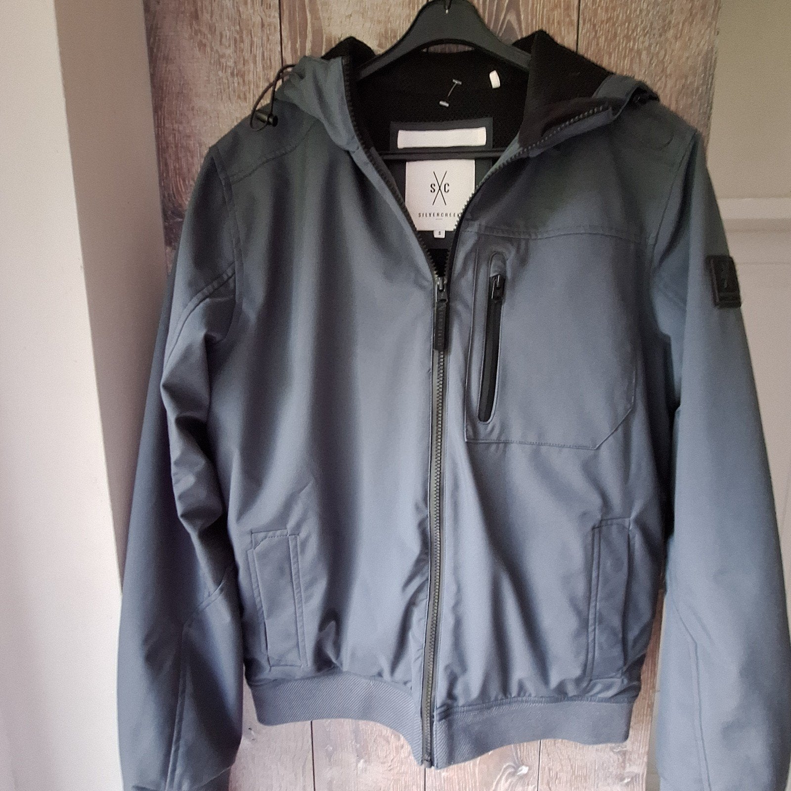 Korte jas,Silvercreek,Maat S,antraciet,nieuw, Kleding | Heren, Ophalen of Verzenden, Nieuw, Grijs, Silvercreek