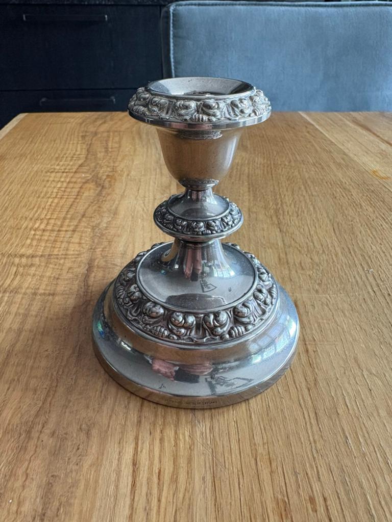 Vintage verzilverde Ianthe of England  kandelaar jaren ‘50, Antiek en Kunst, Antiek | Kandelaars, Ophalen of Verzenden