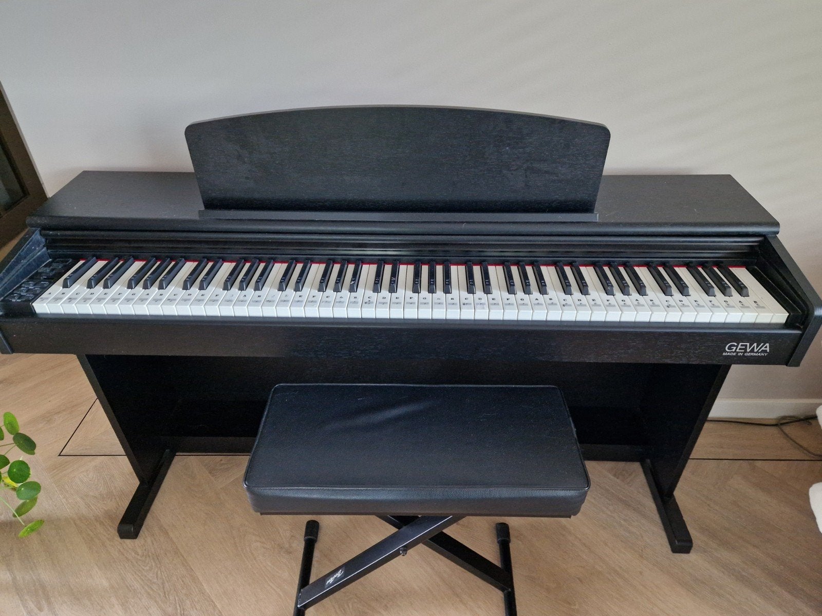 GEWA DP 300 G Digitale Piano - Zo goed als nieuw, Ophalen, Zwart, Digitaal, Zo goed als nieuw