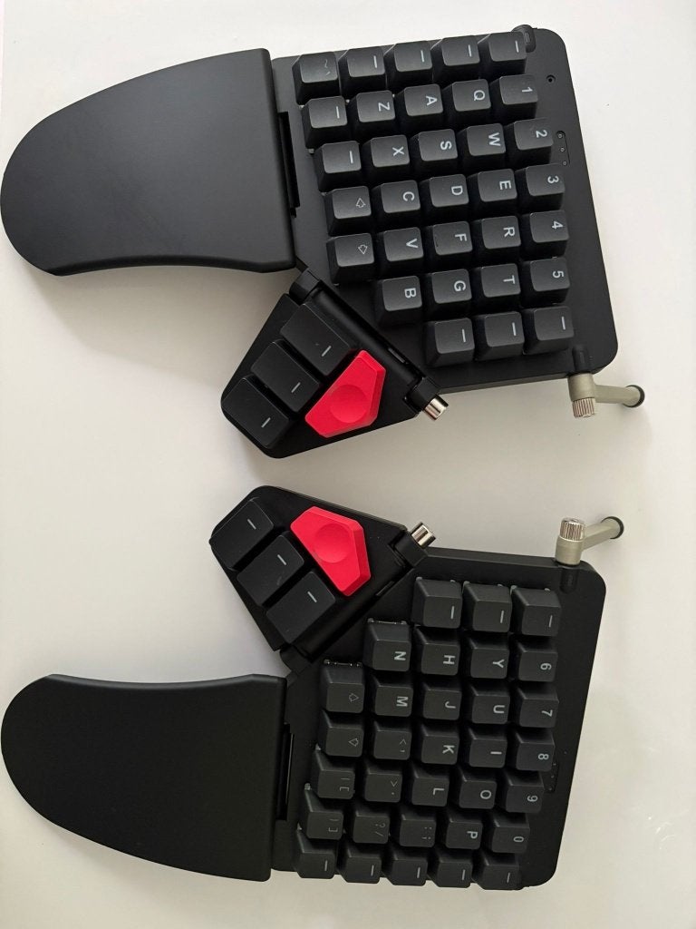 ZSA Moonlander Mark I - Split Mechanical Keyboard, Computers en Software, ZSA, Ophalen of Verzenden, Zo goed als nieuw, Ergonomisch