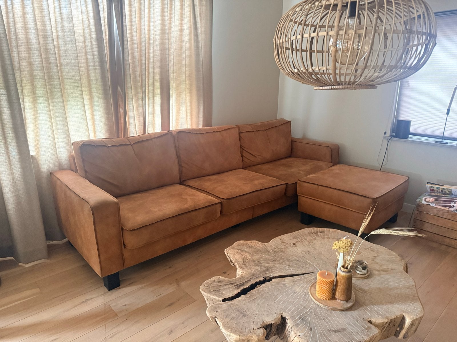 Cognac leren 3-zitsbank met hocker | Hoekbank, 250 tot 300 cm, Gebruikt, 100 tot 125 cm, Hoekbank