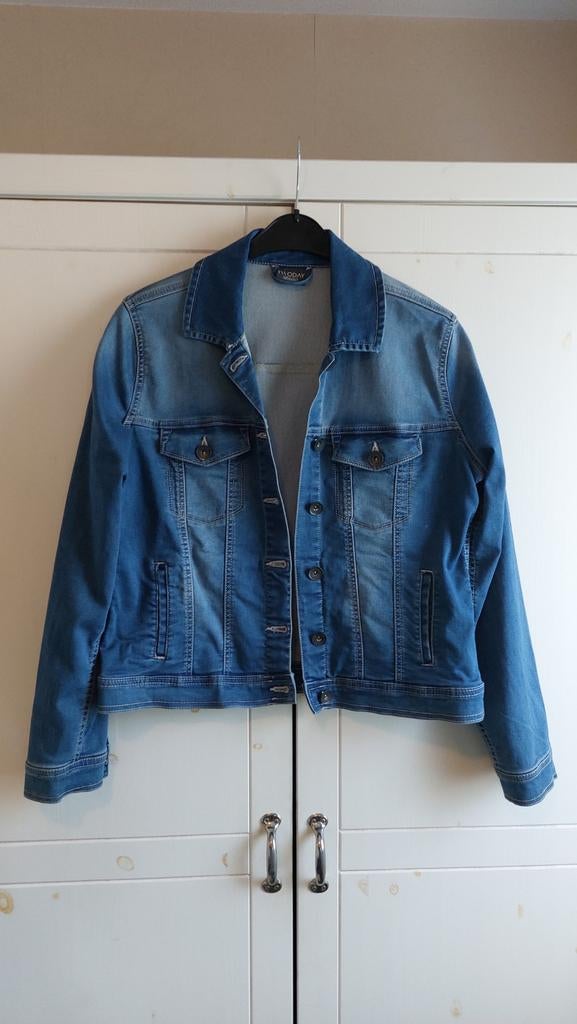 TwoDay denim jack spijker jasje maat 42, Twoday, Maat 42/44 (L), Zo goed als nieuw, Verzenden